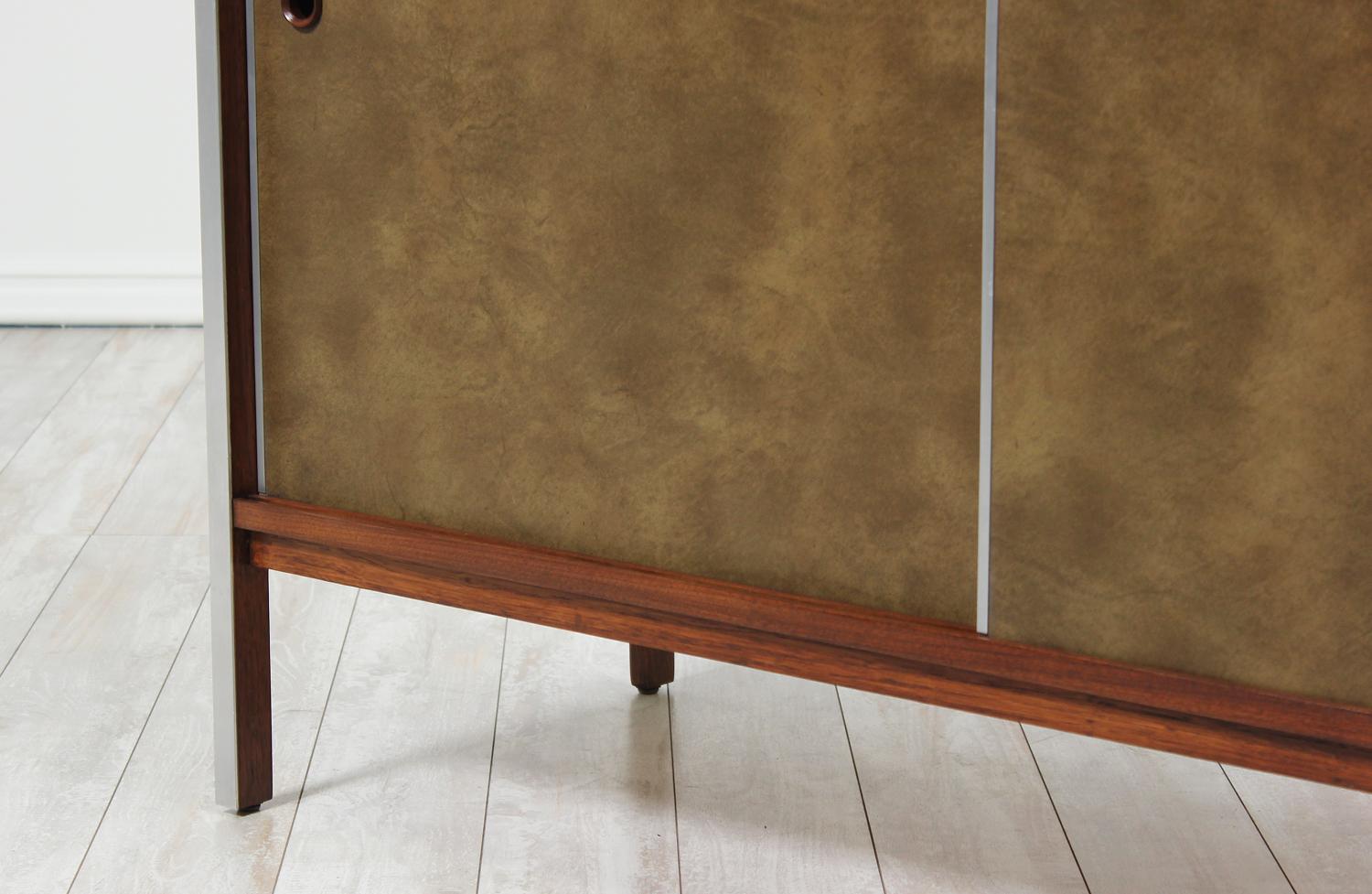 Paul McCobb “Linear Group” Credenza with Leather Doors for Calvin Furniture (Aluminium)