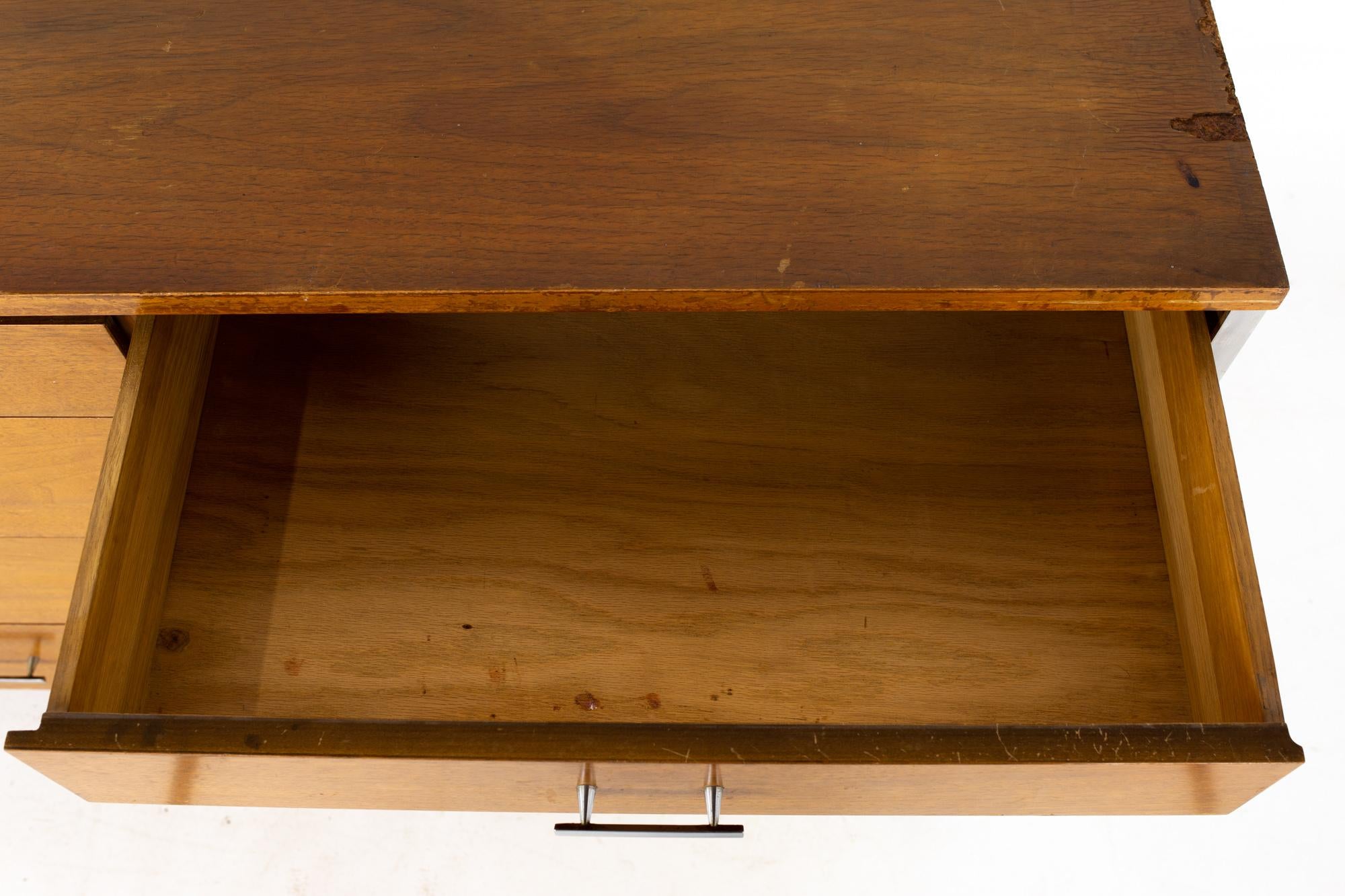 Paul McCobb Linear Mid Century 8 Drawer Dresser 2