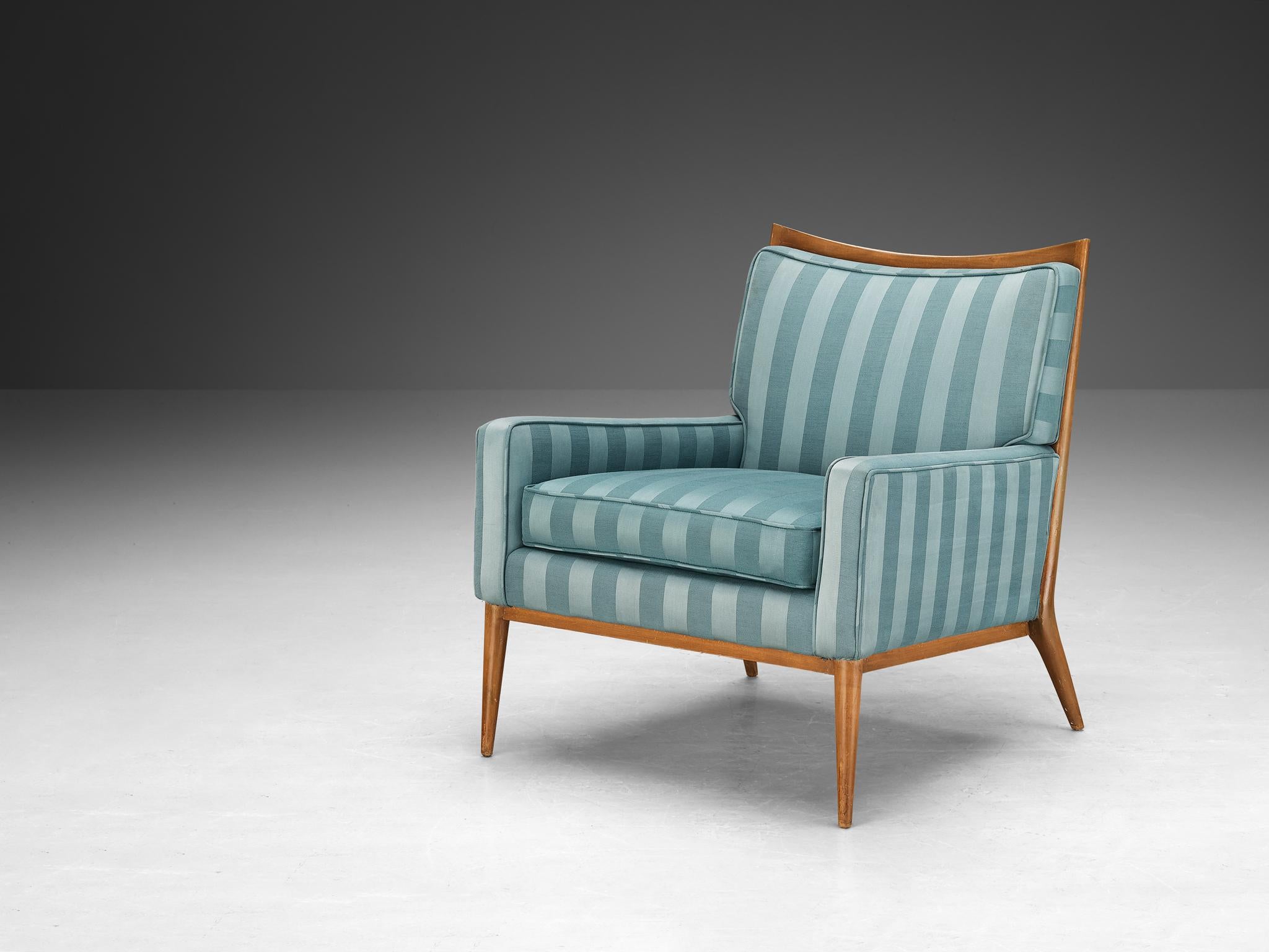 Paul McCobb pour Directional Designs, chaise longue, modèle 1322, noyer, tissu, années 1950. 

Un modèle Paul McCobb 1322 datant des années 1950. La quintessence du design des meubles de McCobb est clairement visible dans ce fauteuil, comme les