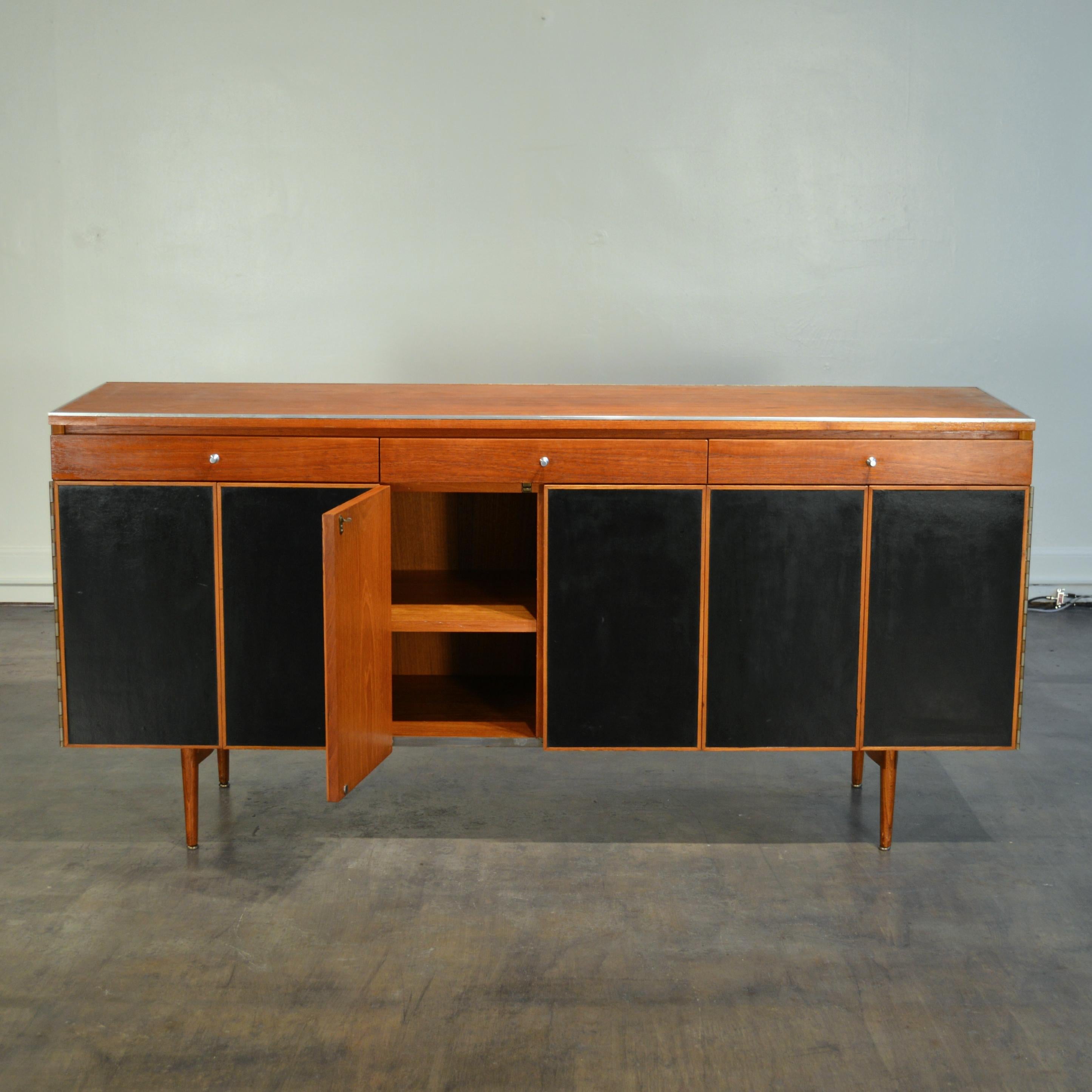 Mid-Century Modern Paul McCobb Mahogany and Leather Sideboard for Calvin Furniture For Sale