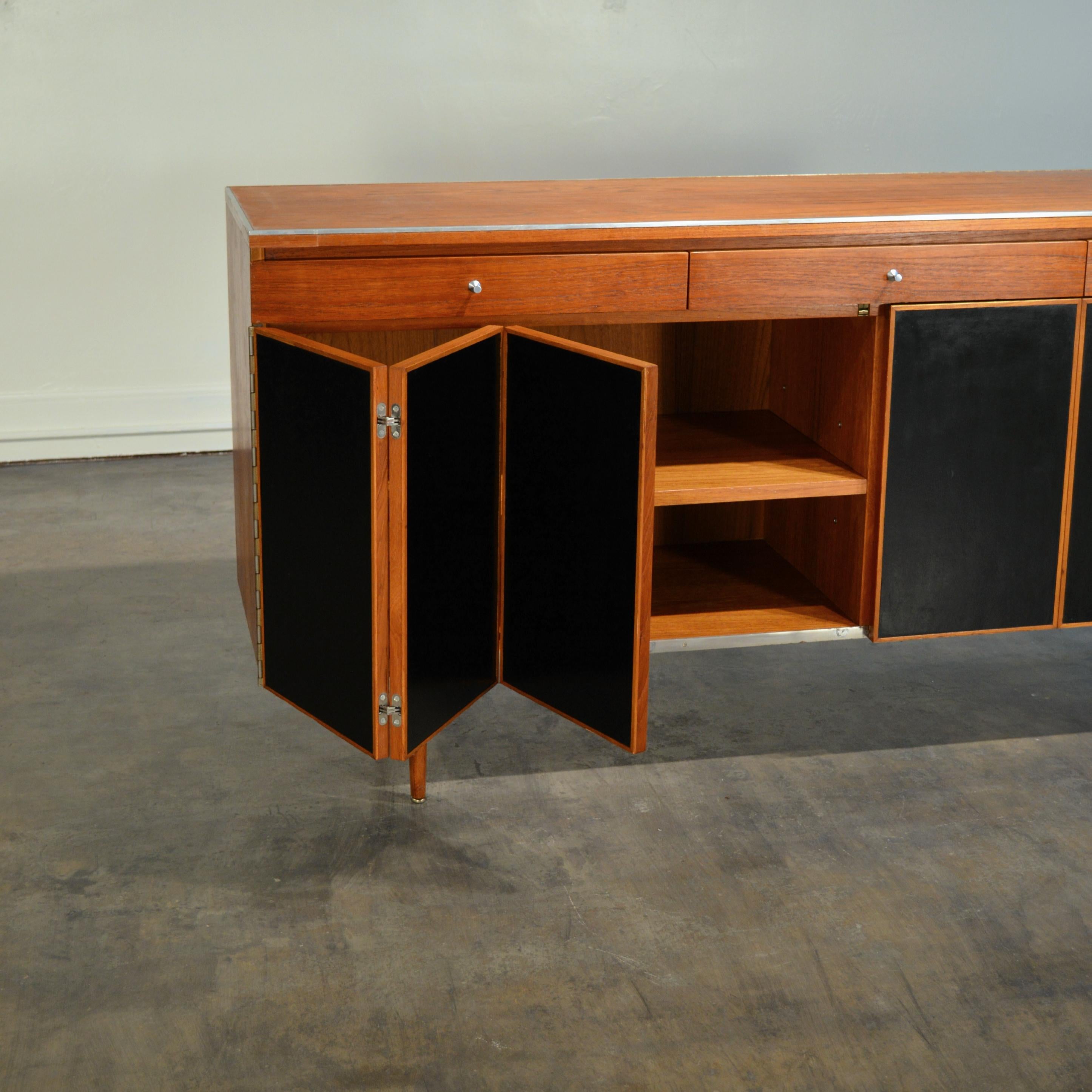 Mid-20th Century Paul McCobb Mahogany and Leather Sideboard for Calvin Furniture For Sale