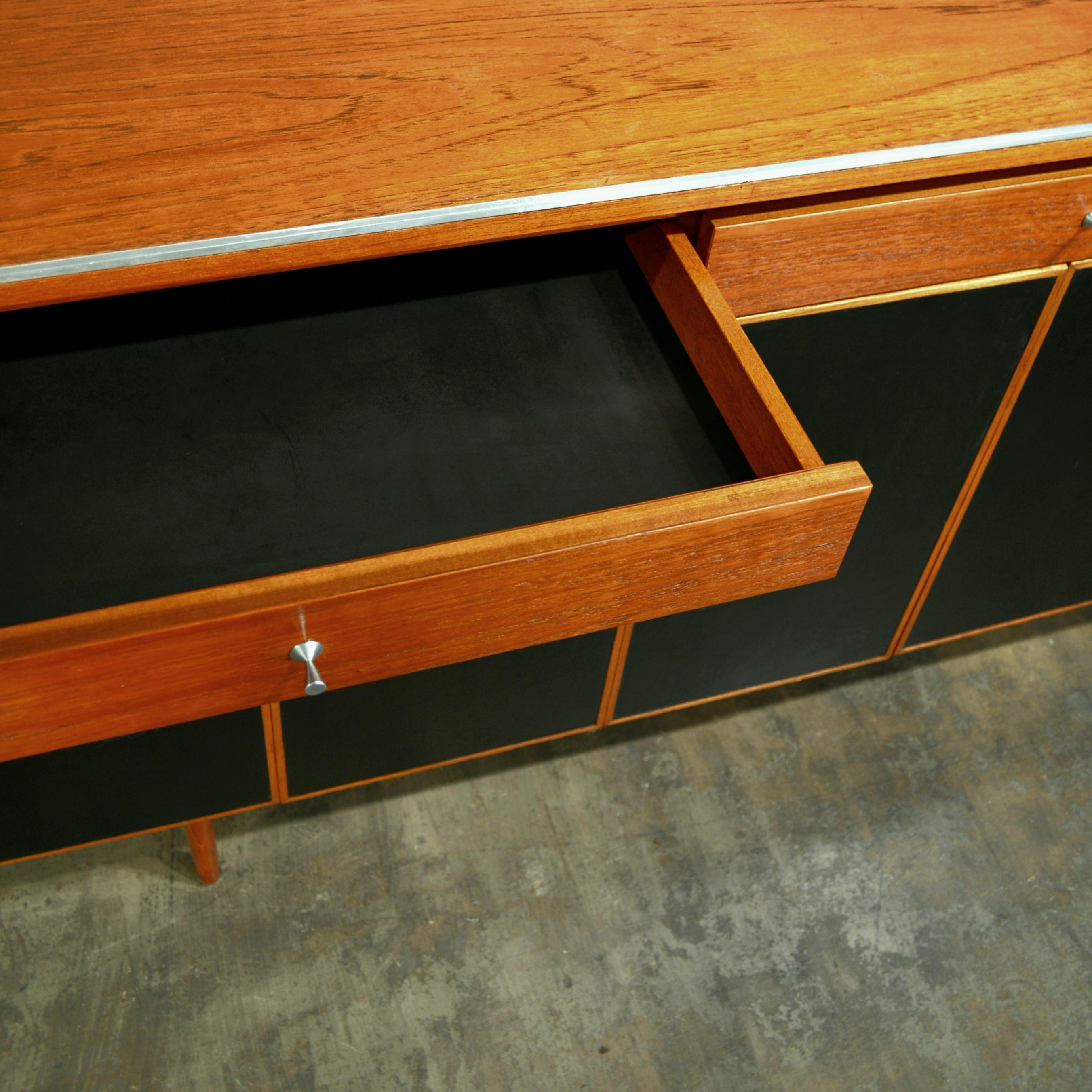 Paul McCobb Mahogany and Leather Sideboard for Calvin Furniture For Sale 2