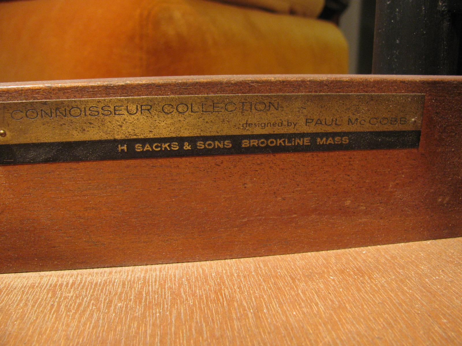 Metà XX secolo Paul McCobb Tavolino da Cocktail del Medioevo Tavolino da Fine Collezione The Connoisseur in vendita