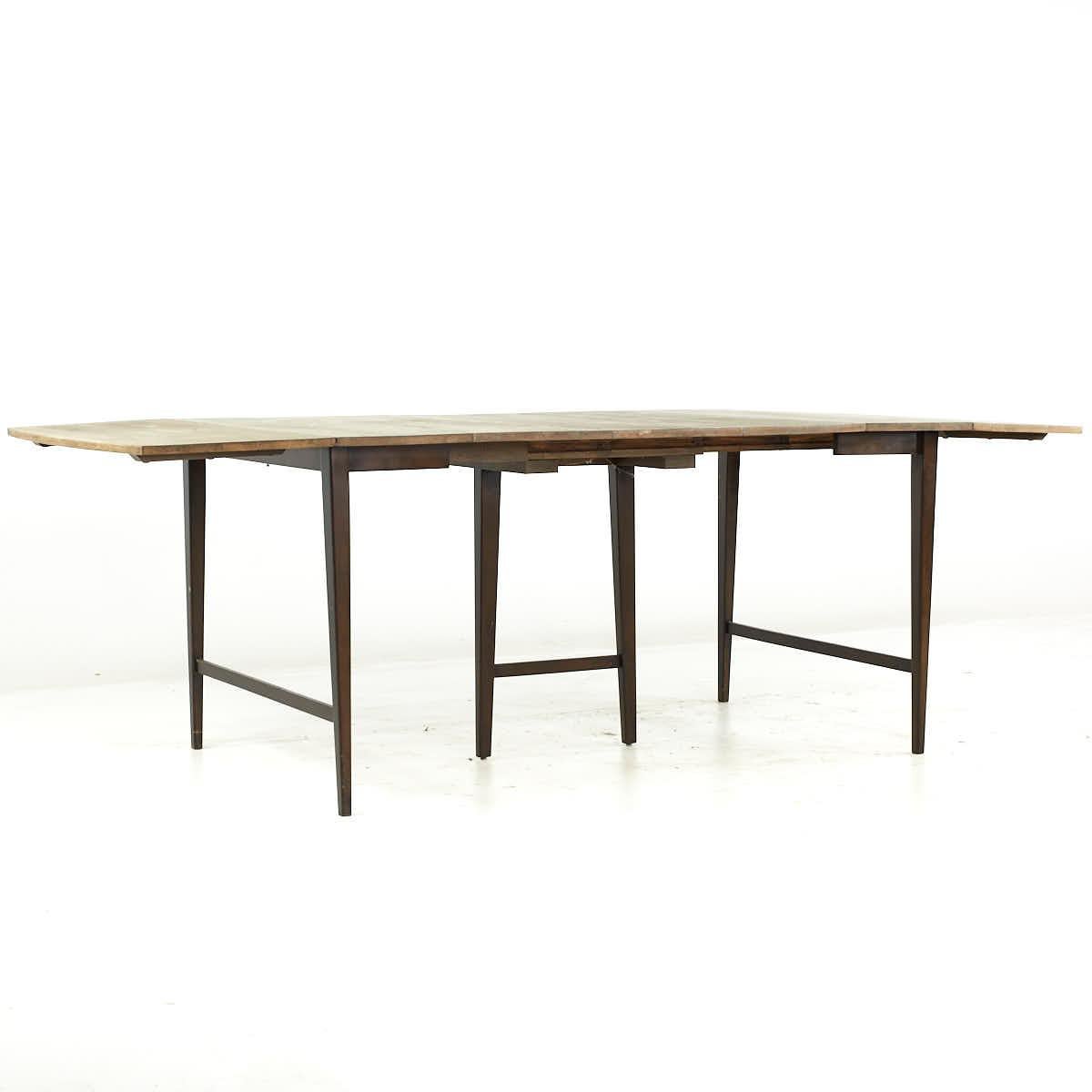 Paul McCobb Mid Century Drop Leaf Dining Table with 3 Leaves For Sale 9