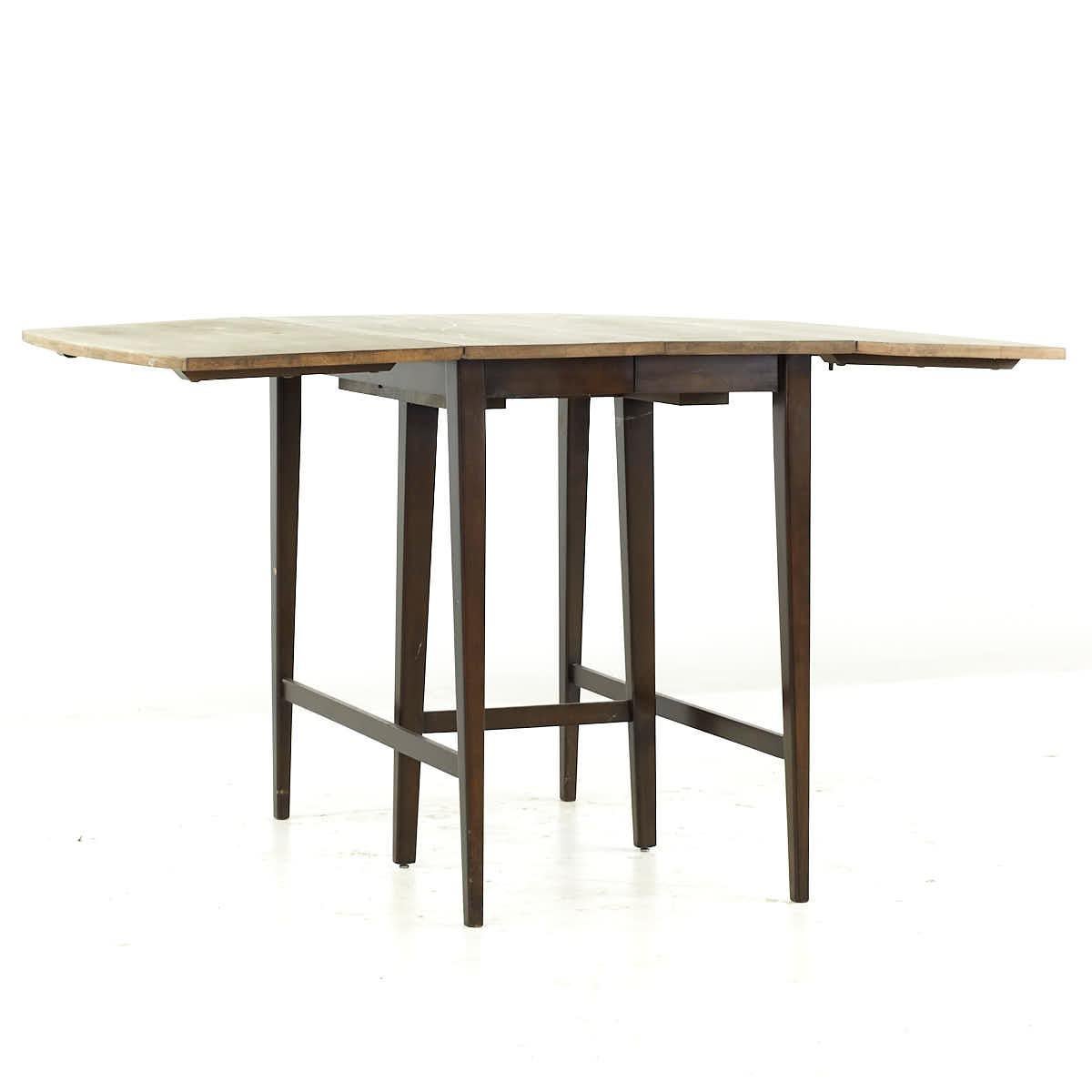Late 20th Century Paul McCobb Mid Century Drop Leaf Dining Table with 3 Leaves For Sale