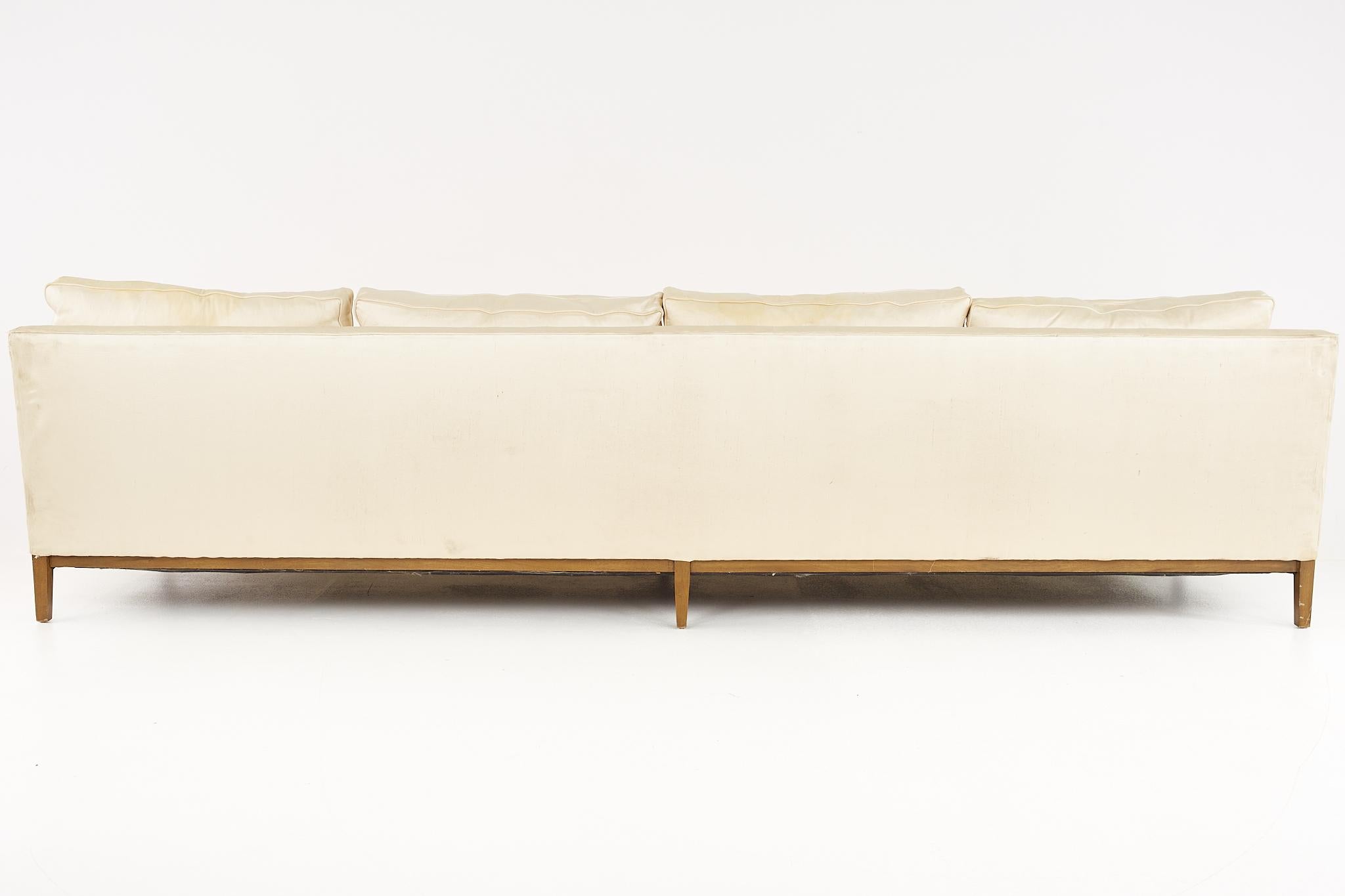 Late 20th Century Paul McCobb Mid Century Large Chaise Sofa For Sale
