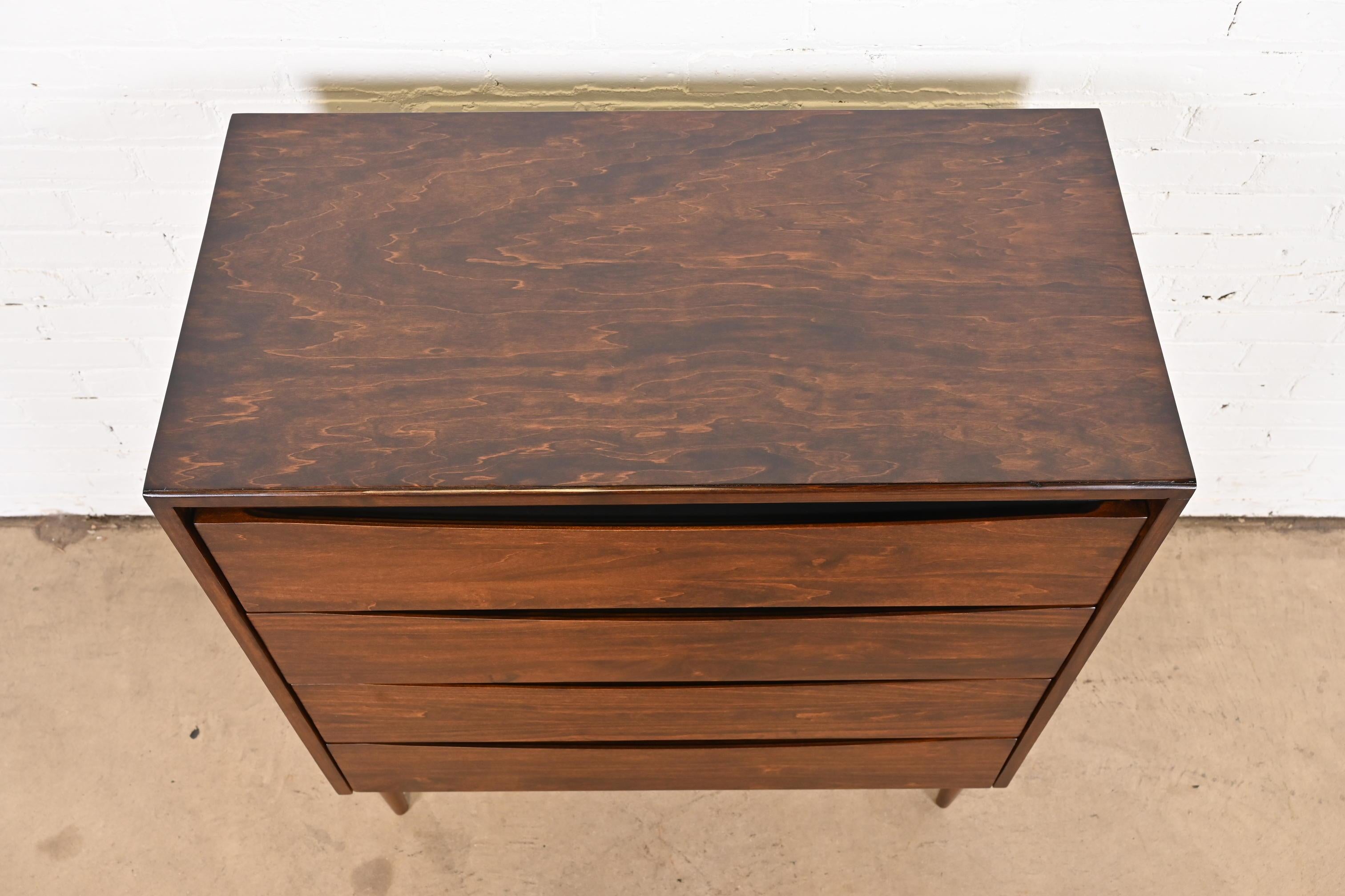 Paul McCobb Mid-Century Modern Birch Chest of Drawers, Newly Refinished For Sale 7