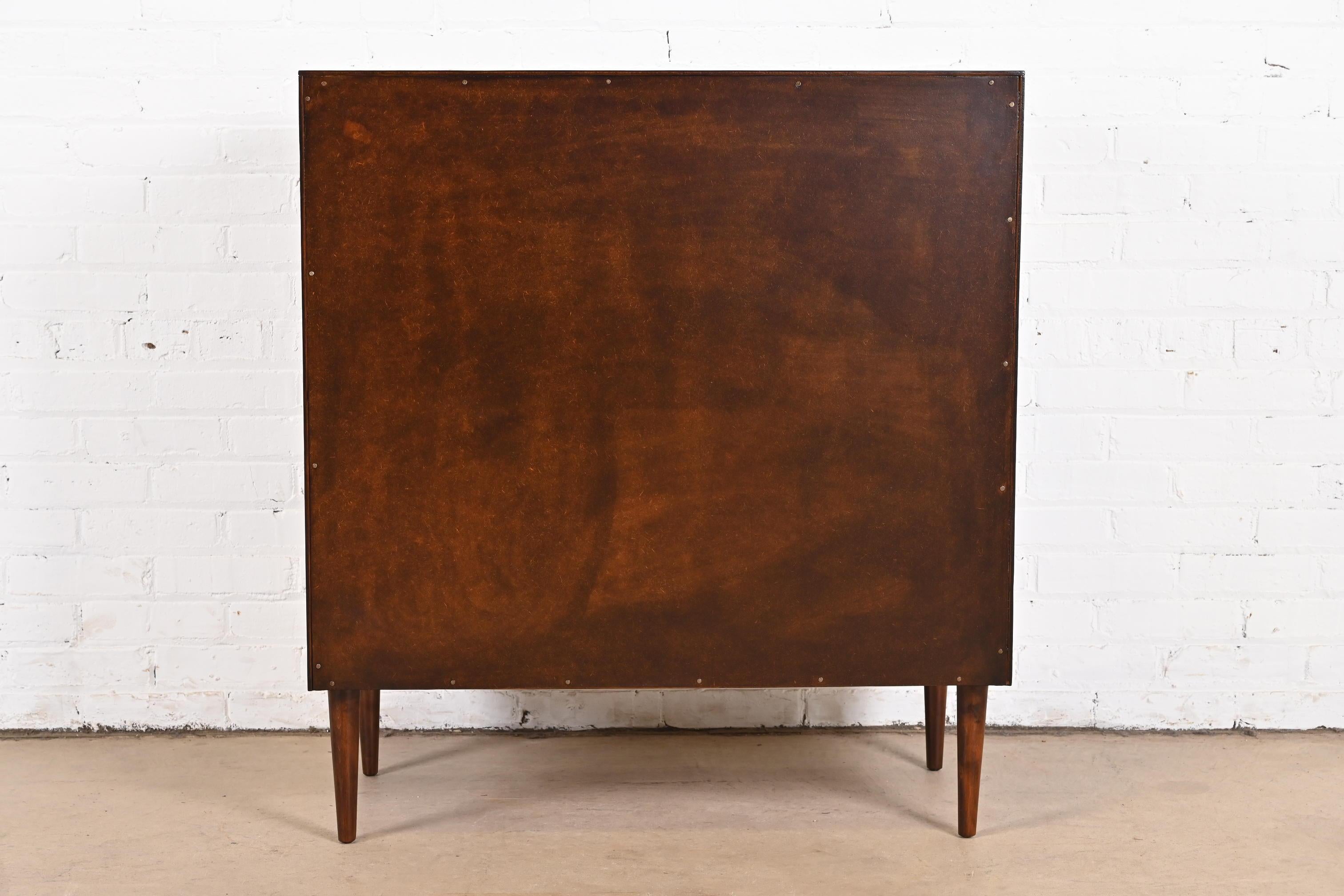 Paul McCobb Mid-Century Modern Birch Chest of Drawers, Newly Refinished For Sale 9