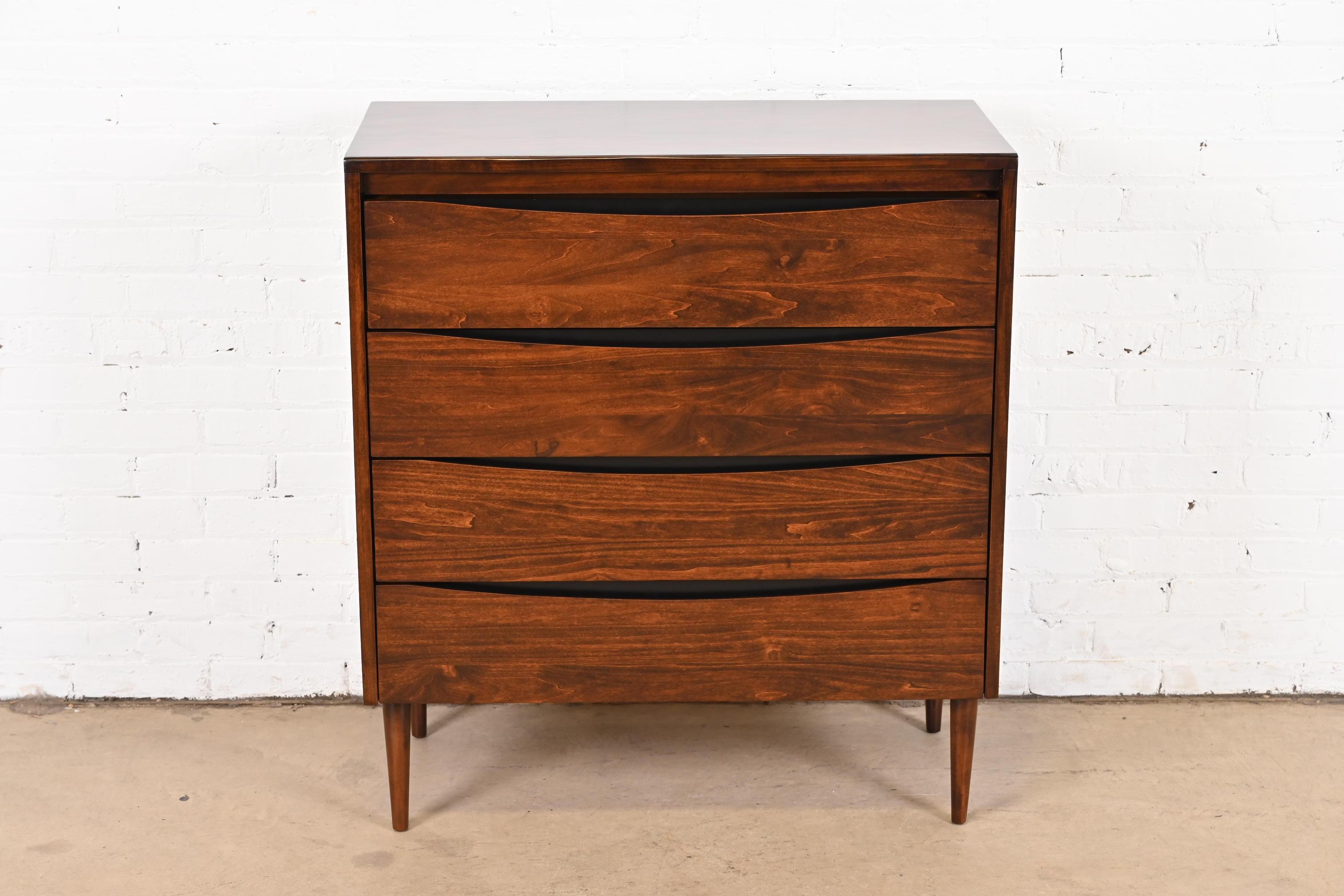 Mid-20th Century Paul McCobb Mid-Century Modern Birch Chest of Drawers, Newly Refinished For Sale