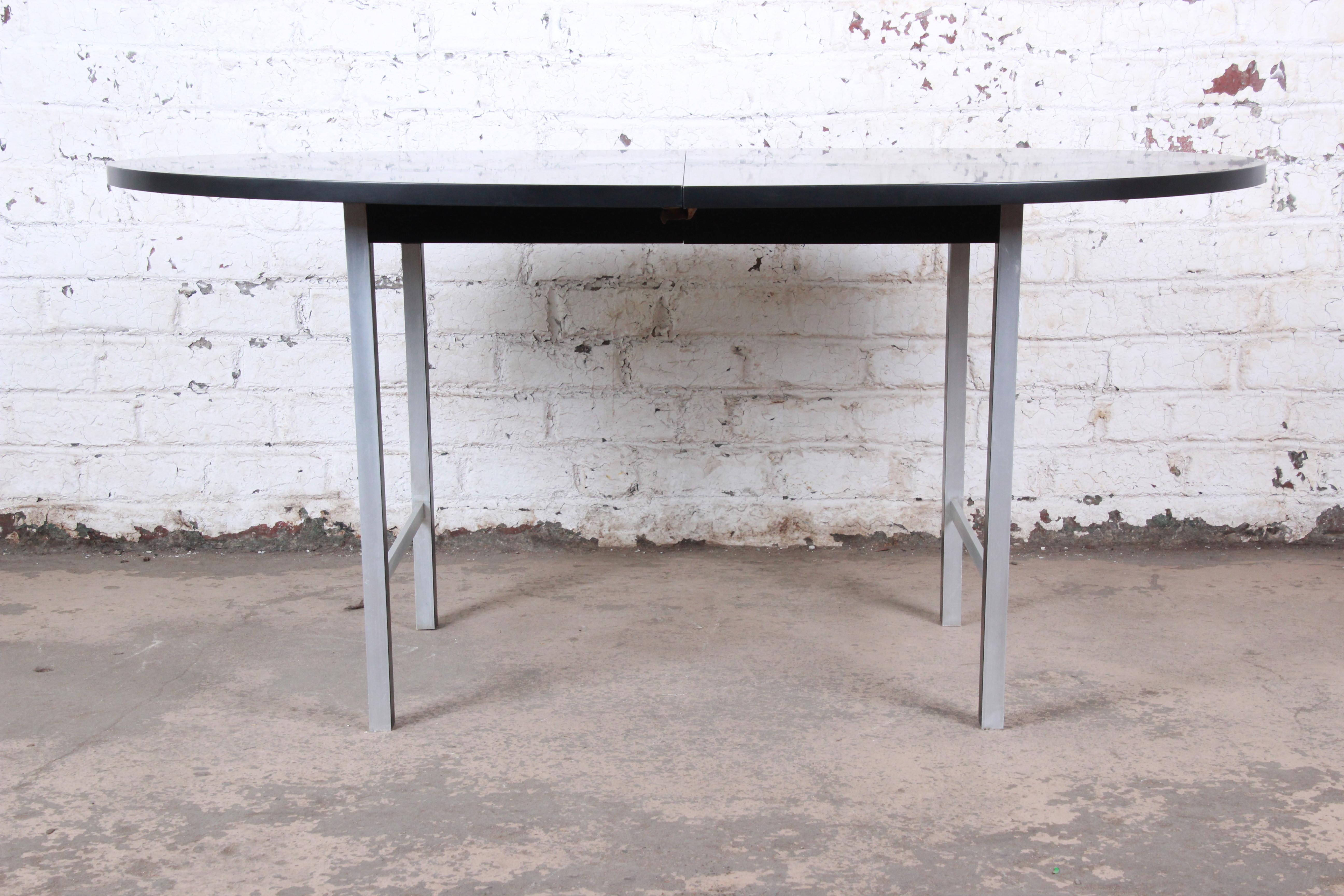 Paul McCobb Mid-Century Modern Ebonized Extension Dining Table, Newly Refinished 3