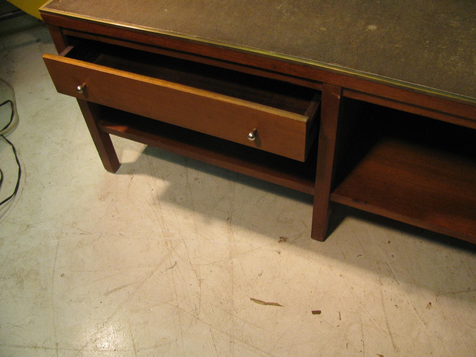 Mid-20th Century Paul McCobb Mid-Century Modern Leather Top and Walnut Cocktail Table for Calvin