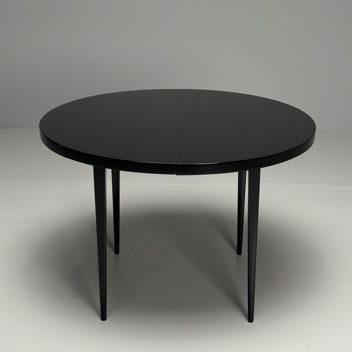 Paul McCobb, Mid-Century Modern Planner Group Dining Table, Black Lacquer, 1950s In Good Condition For Sale In Stamford, CT