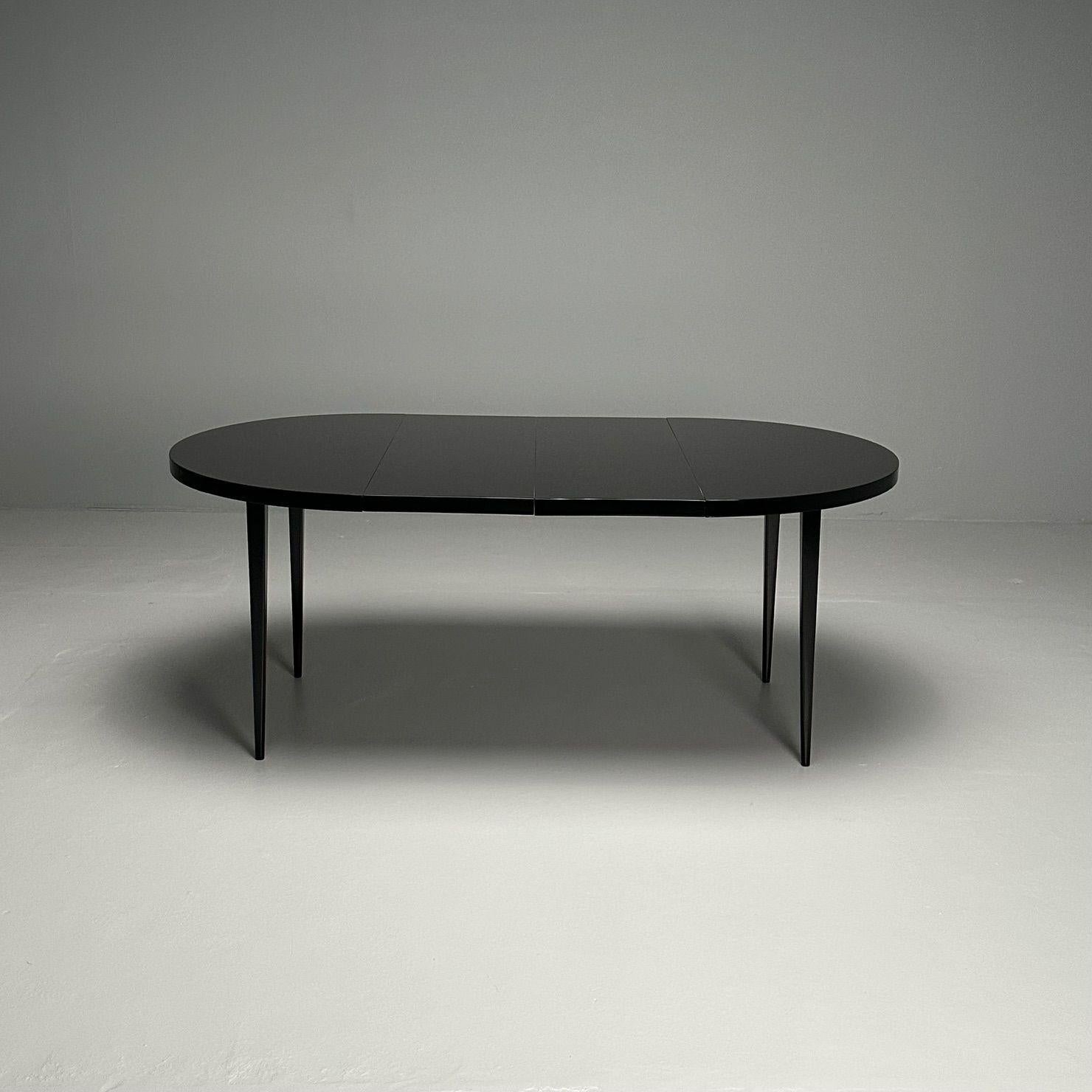 Paul McCobb, Mid-Century Modern Planner Group Dining Table, Black Lacquer, 1950s For Sale 1