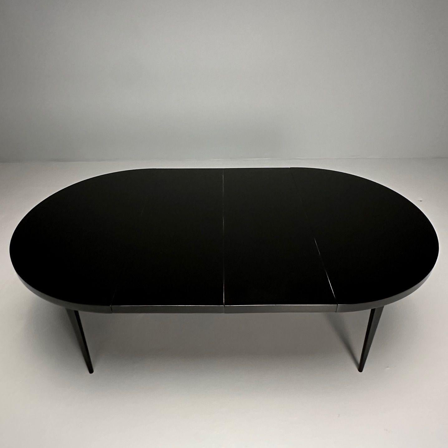 Paul McCobb, Mid-Century Modern Planner Group Dining Table, Black Lacquer, 1950s For Sale 2