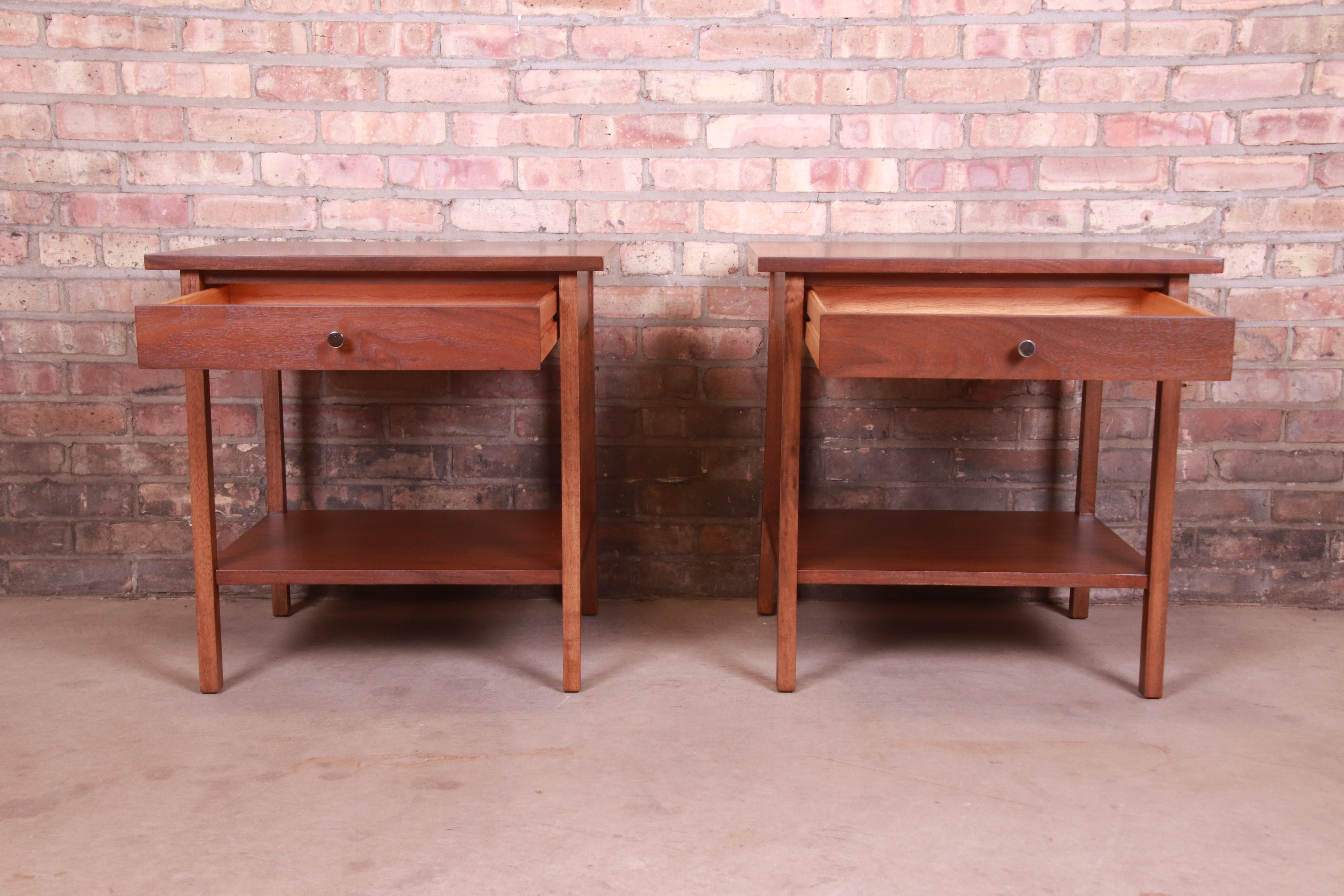 Paul McCobb Mid-Century Modern Walnut Nightstands or Side Tables, Refinished 4