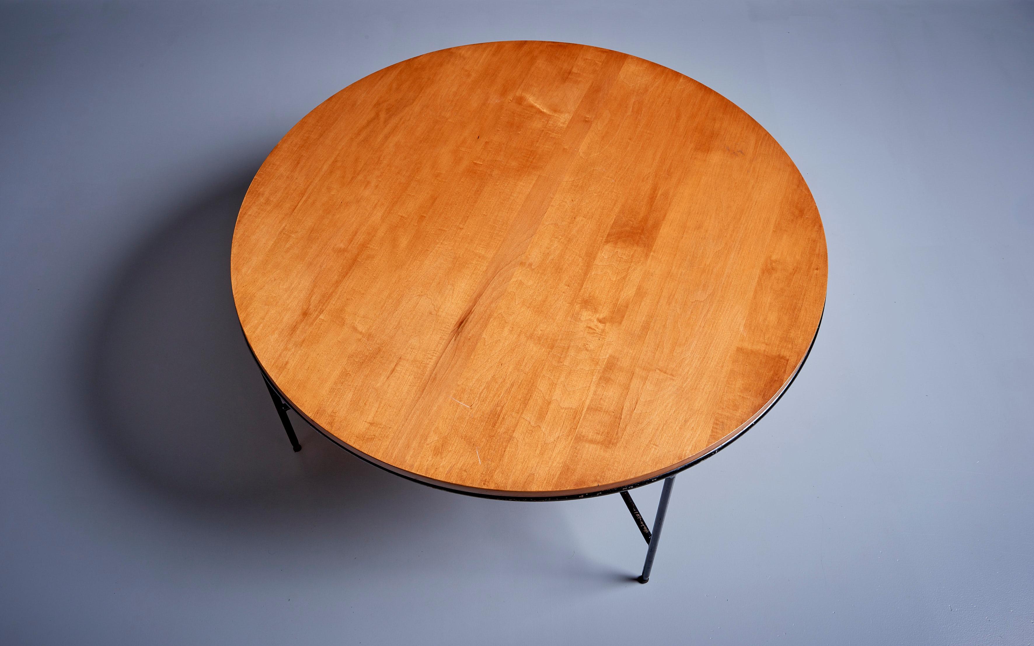 Mid-20th Century Paul McCobb Model 1580 Planner Group Iron Maple Coffee Table for Winchendon  For Sale