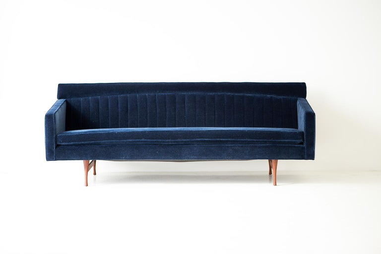 Mid-20th Century Paul McCobb Mohair Sofa for Widdicomb For Sale