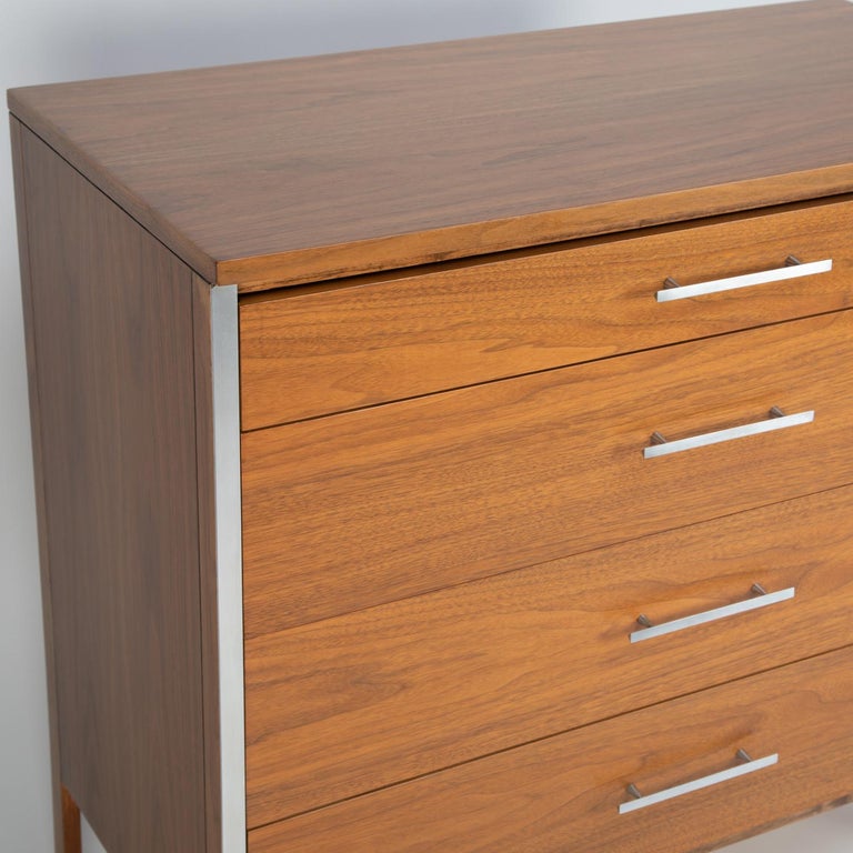 Hand-Crafted Paul McCobb Pair of Bedside Chests in Walnut and Aluminum, 1960s For Sale