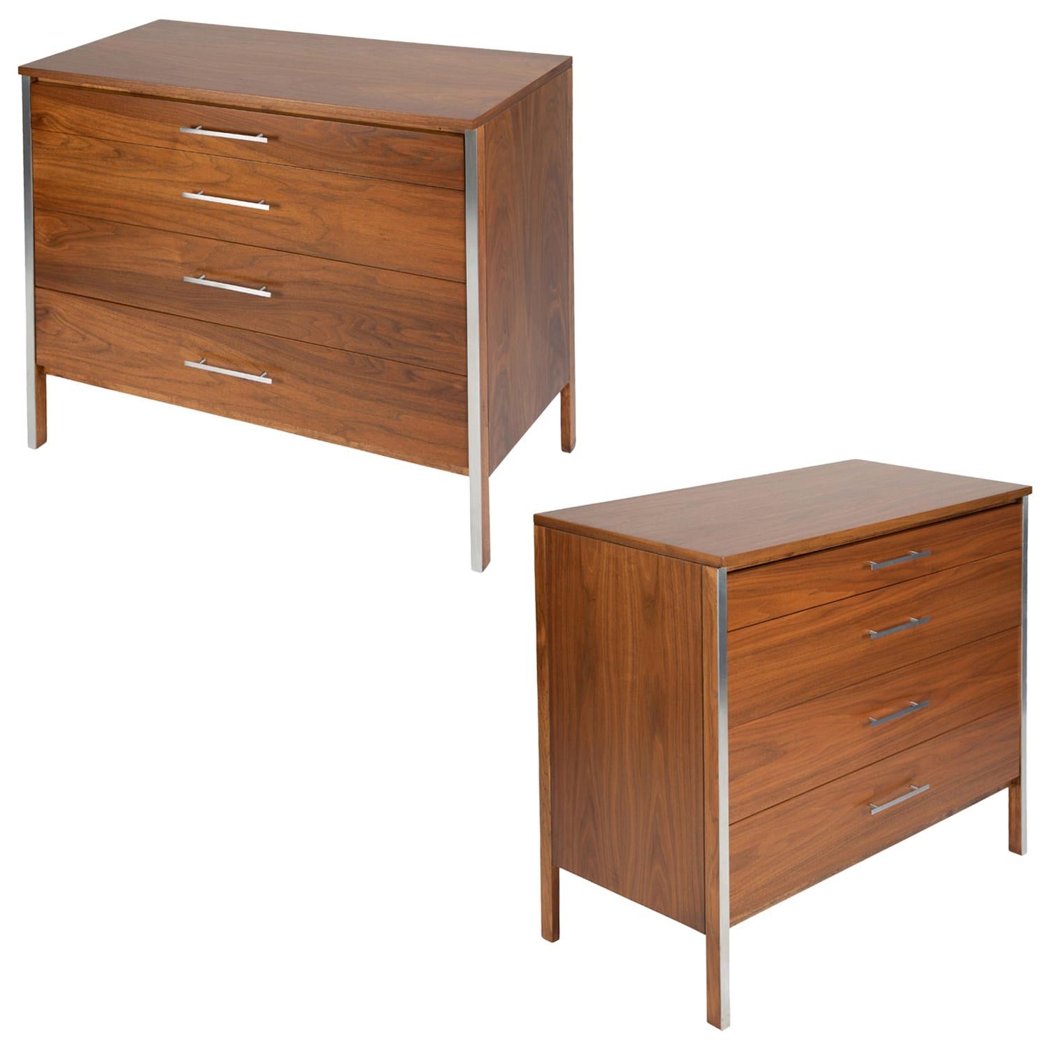 Paul McCobb Pair of Bedside Chests in Walnut and Aluminum, 1960s