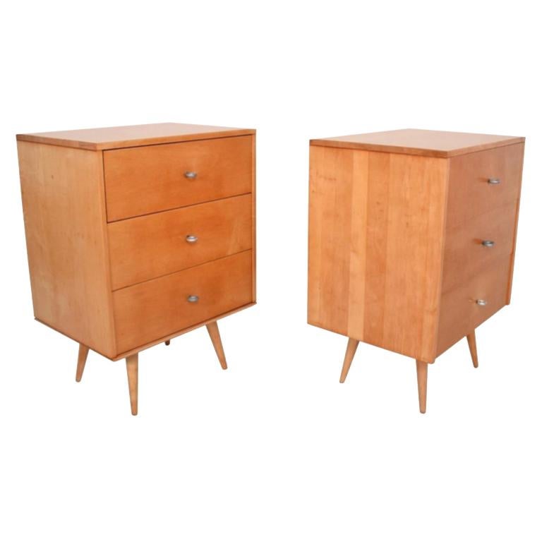 Paul McCobb Pair of Dressers Lacquered Maple Silver Pulls Americana, 1950s