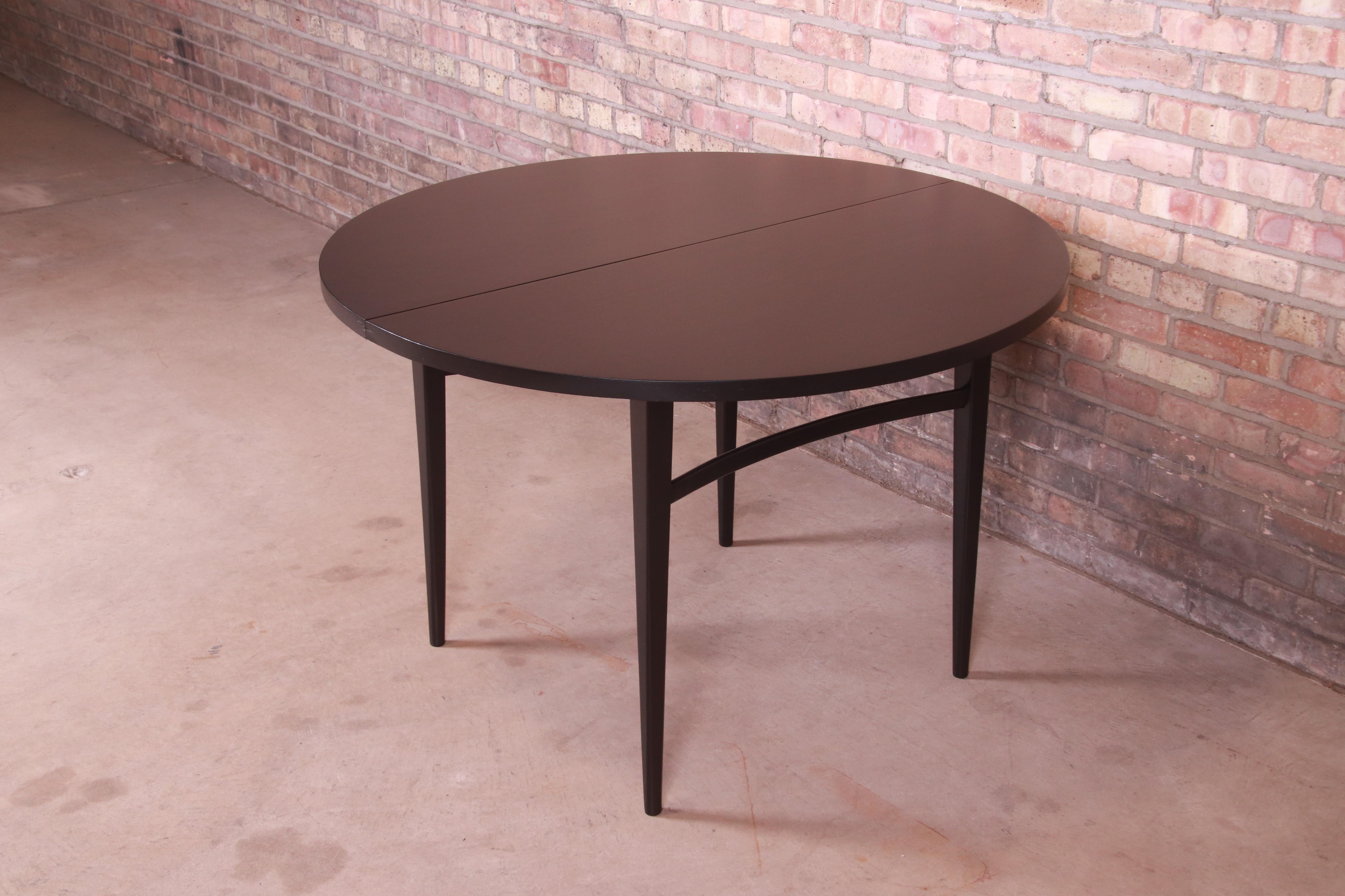 Paul McCobb Perimeter Group Black Lacquered Dining Table, Newly Refinished 5