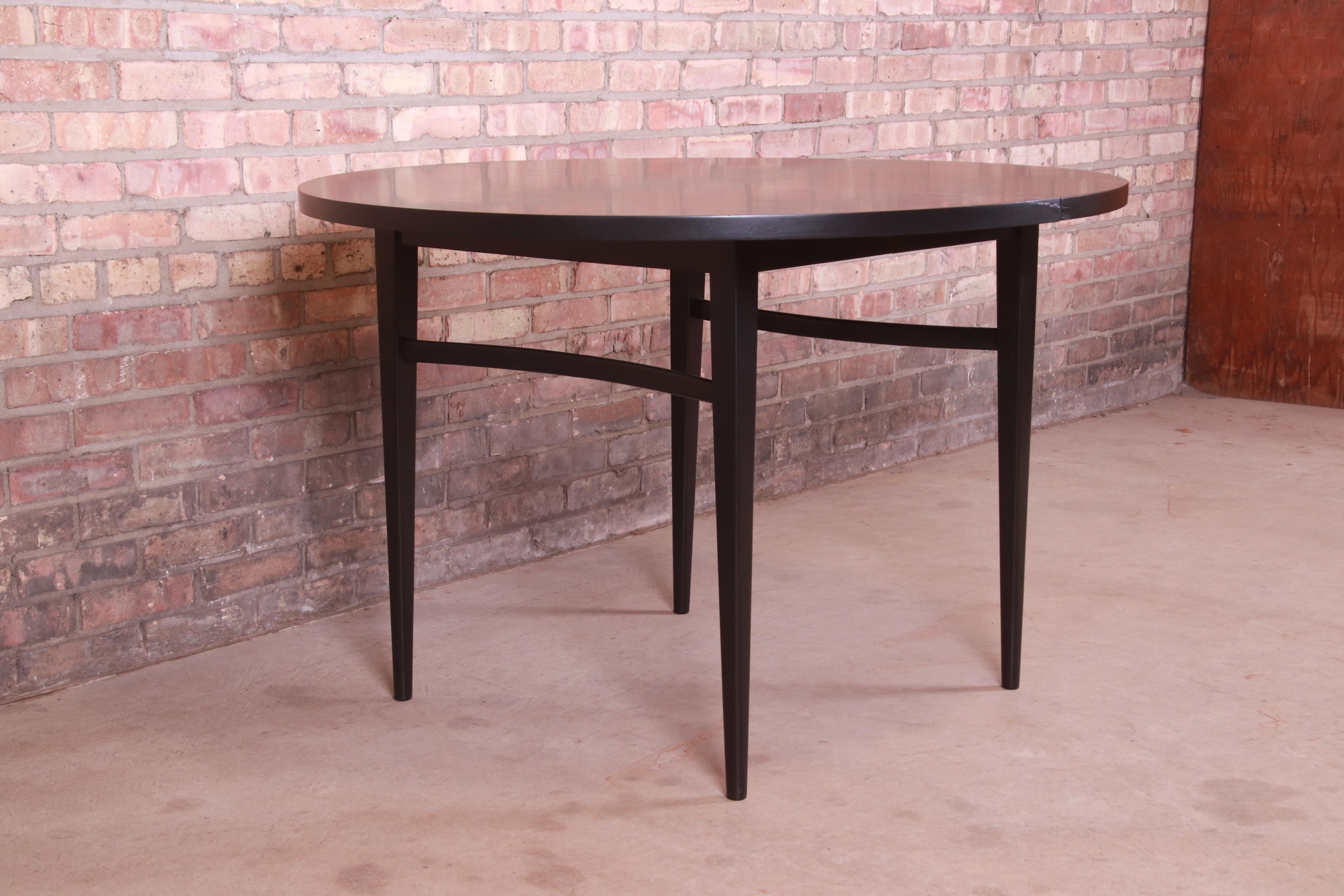Paul McCobb Perimeter Group Black Lacquered Dining Table, Newly Refinished 7