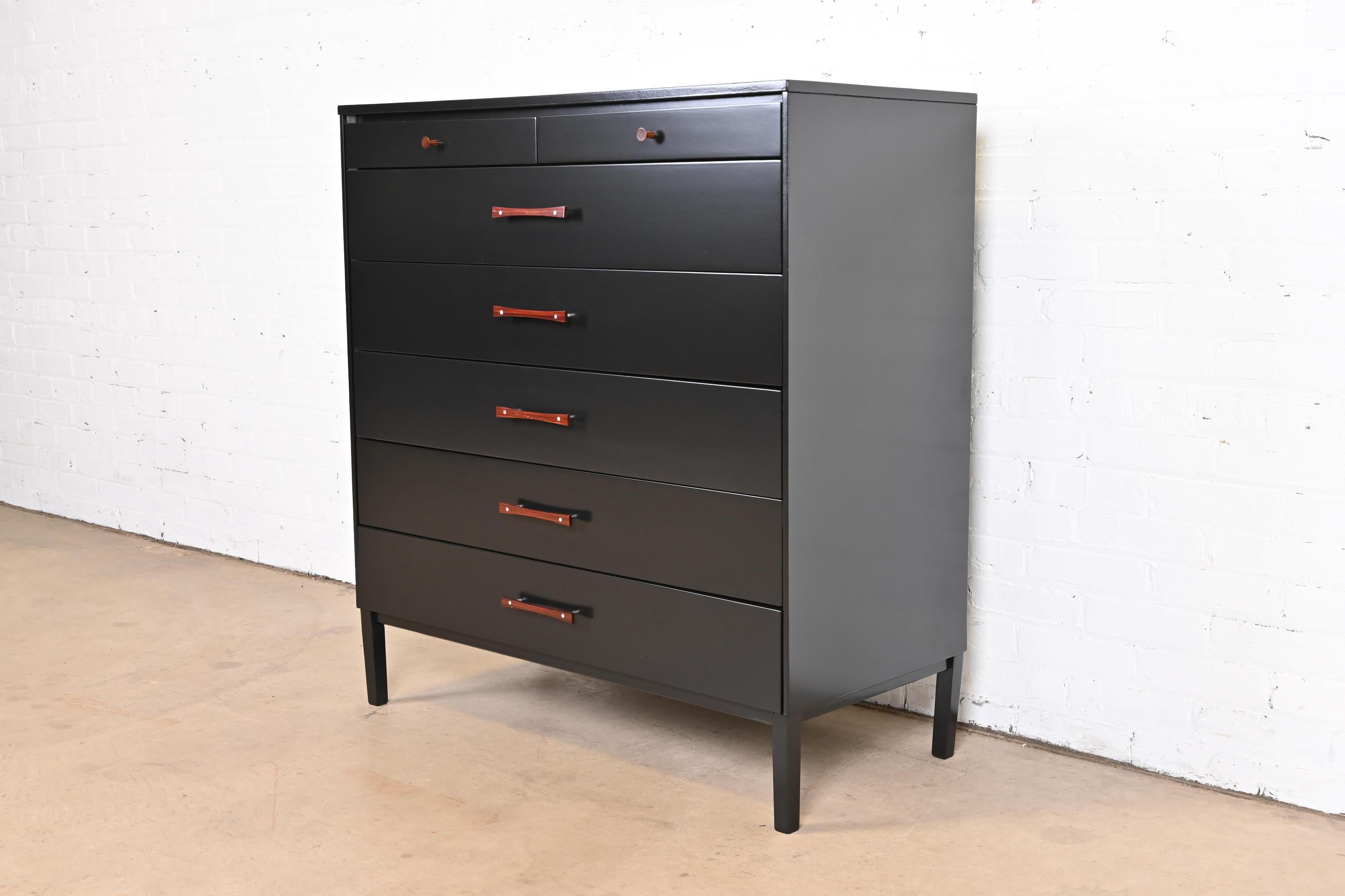 Mid-Century Modern Paul McCobb Perimeter Group Black Lacquered Highboy Dresser, Newly Refinished For Sale