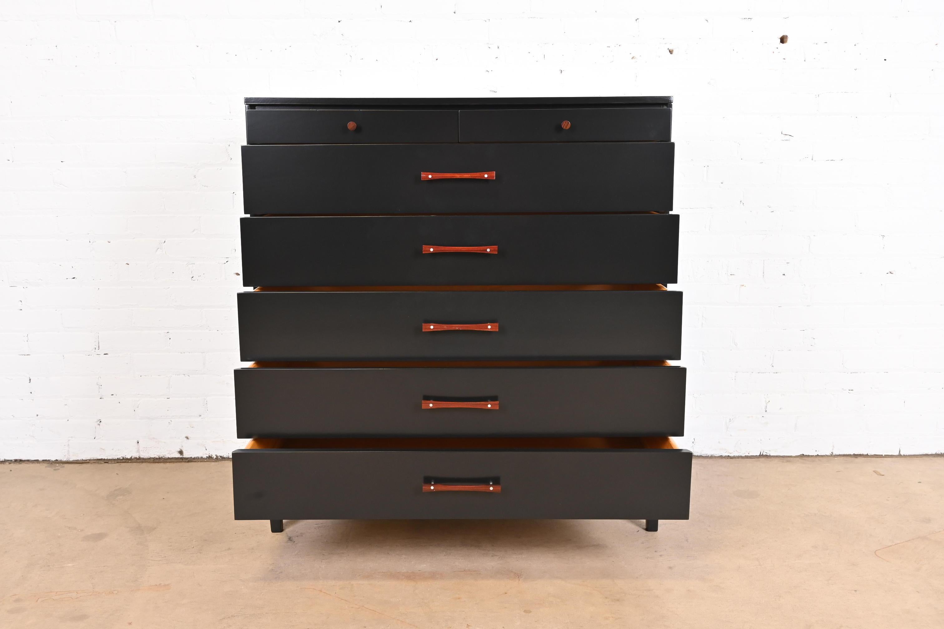 Mid-20th Century Paul McCobb Perimeter Group Black Lacquered Highboy Dresser, Newly Refinished For Sale