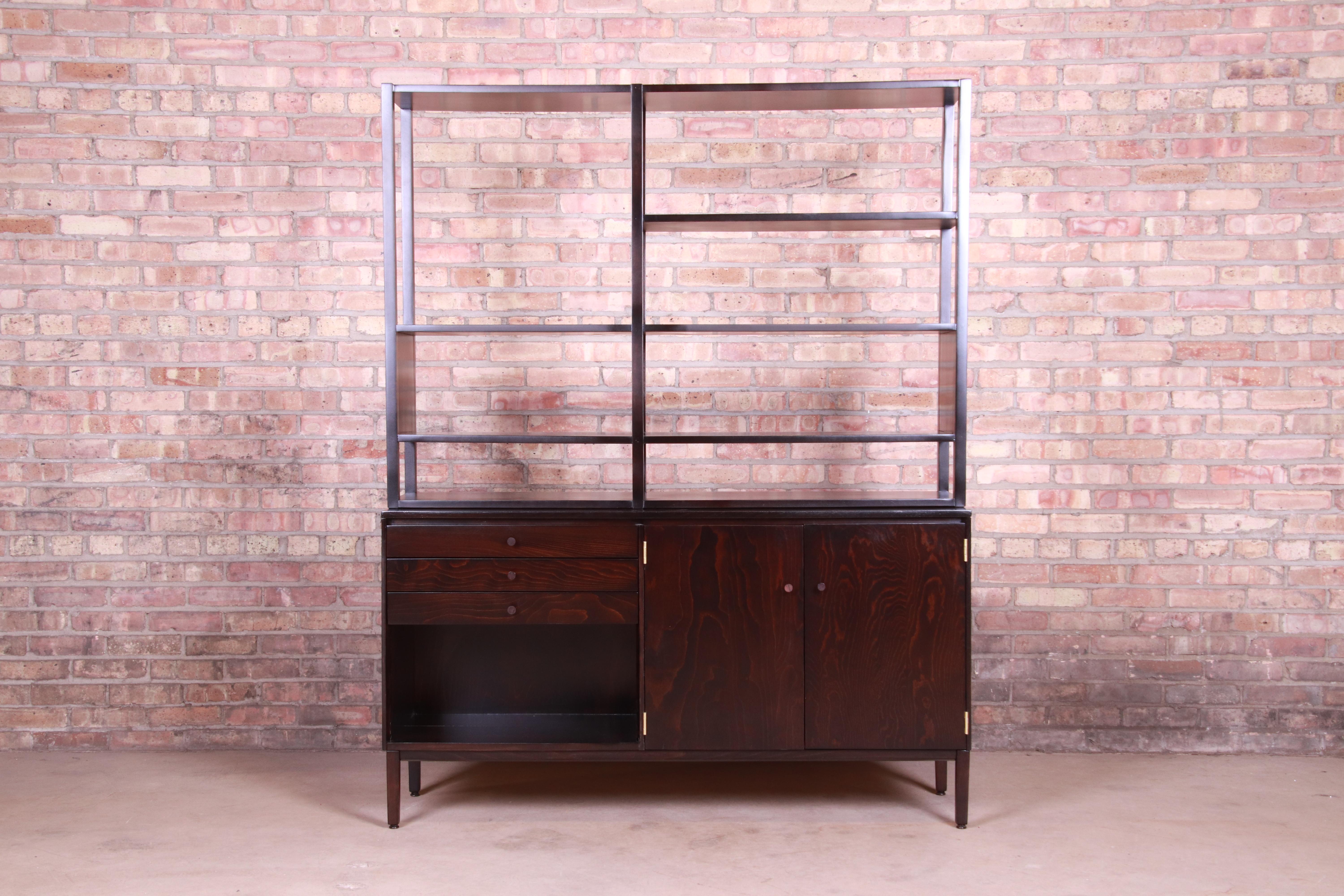 Eine seltene und außergewöhnliche Mid-Century Modern ebonisierte Birke doppelseitigen Wandelement oder Raumteiler

Von Paul McCobb für Winchendon Furniture 