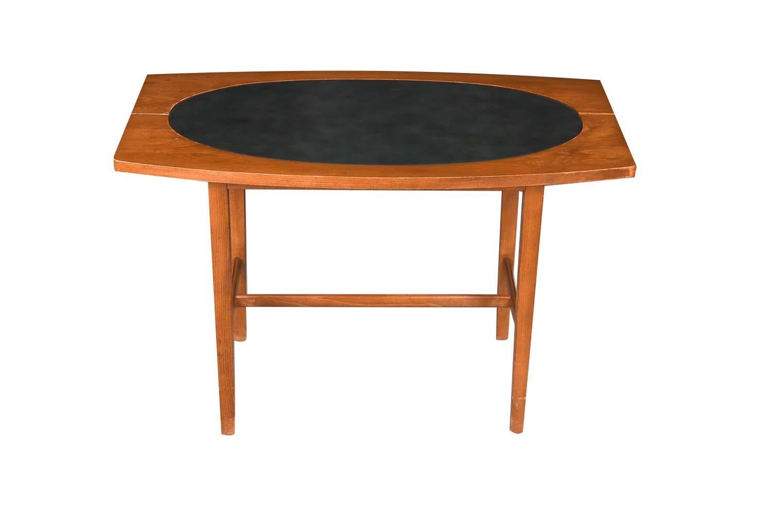 Paul McCobb Perimeter Group Walnut Leather Side Table For Sale 2