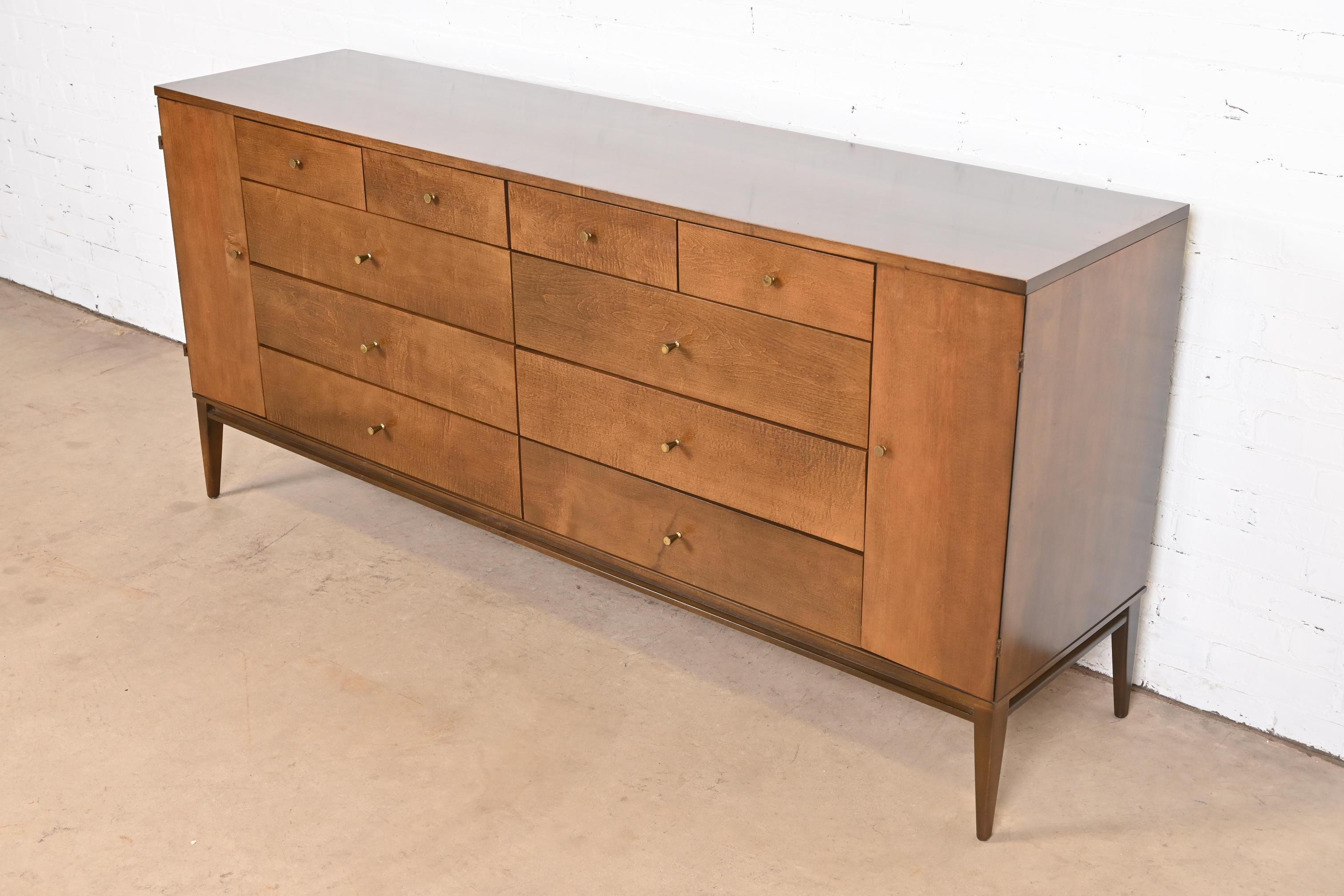 American Paul McCobb Planner Group 20-Drawer Dresser or Credenza, 1950s For Sale
