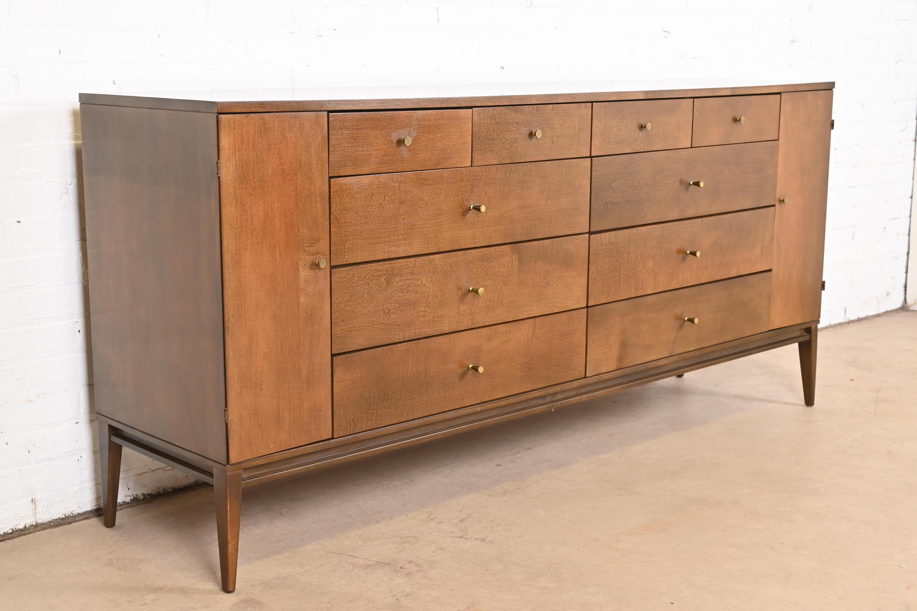 Mid-20th Century Paul McCobb Planner Group 20-Drawer Dresser or Credenza, 1950s For Sale
