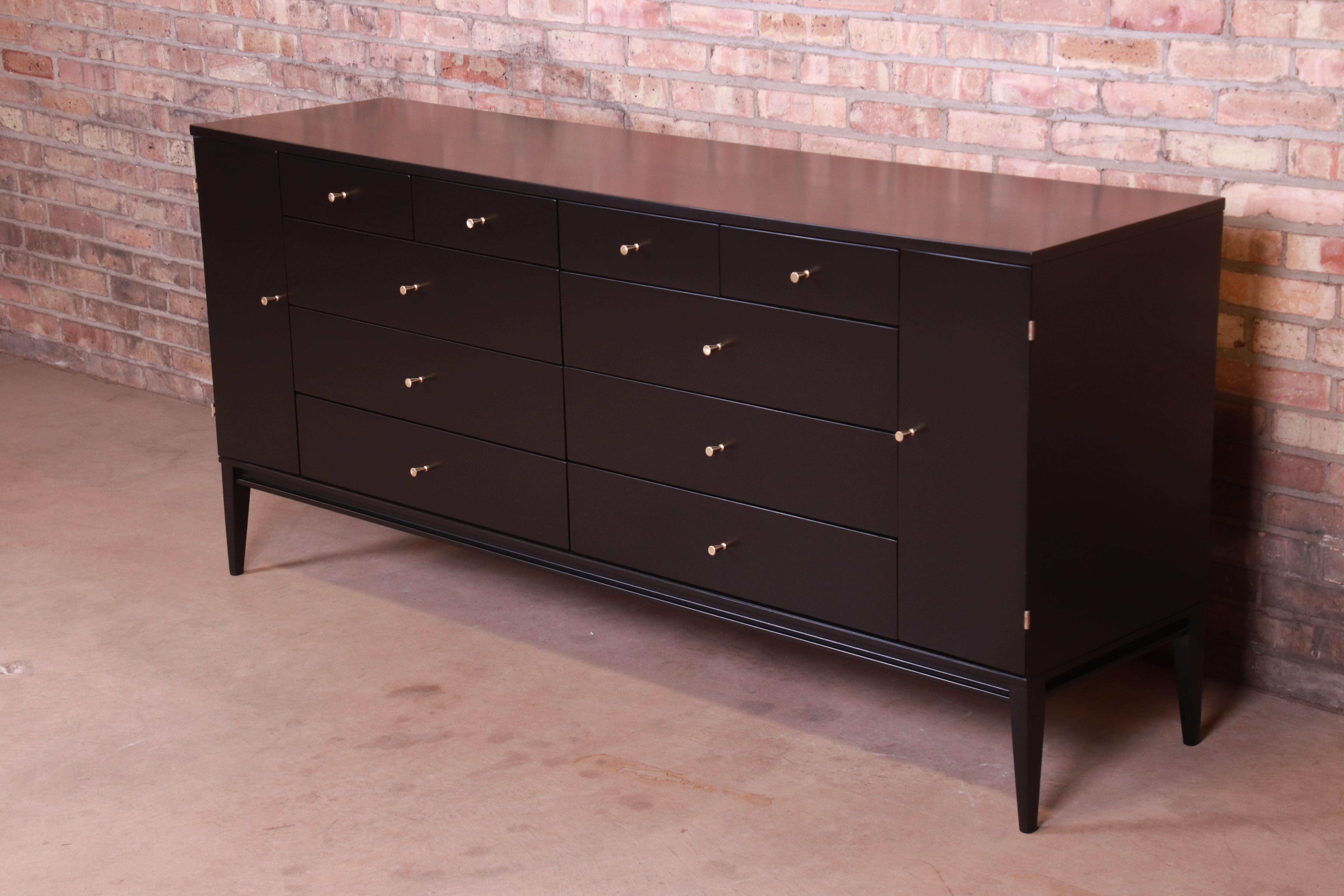 American Paul McCobb Planner Group 20-Drawer Dresser or Credenza, Newly Restored