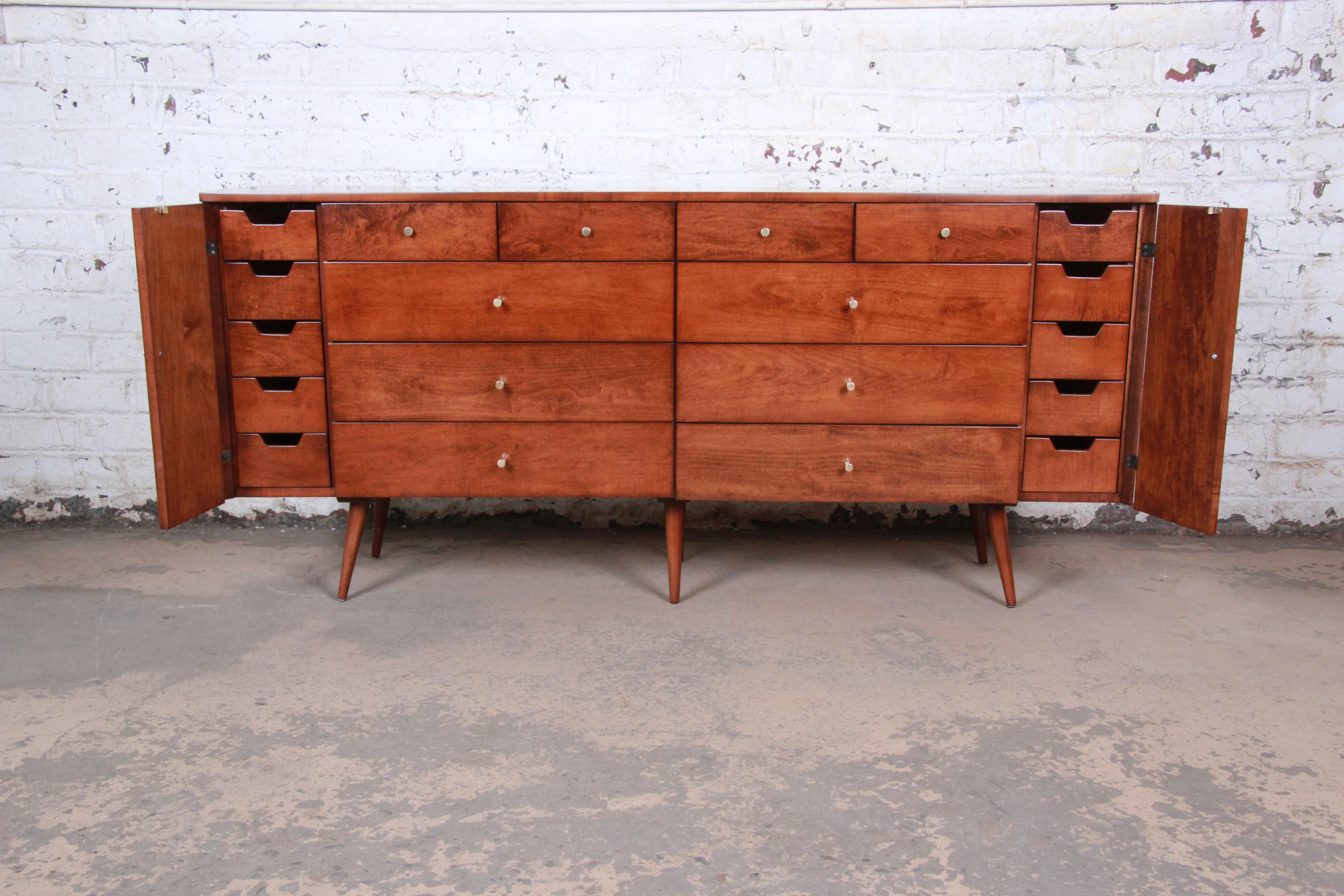 Brass Paul McCobb Planner Group 20-Drawer Dresser or Credenza, Newly Restored For Sale