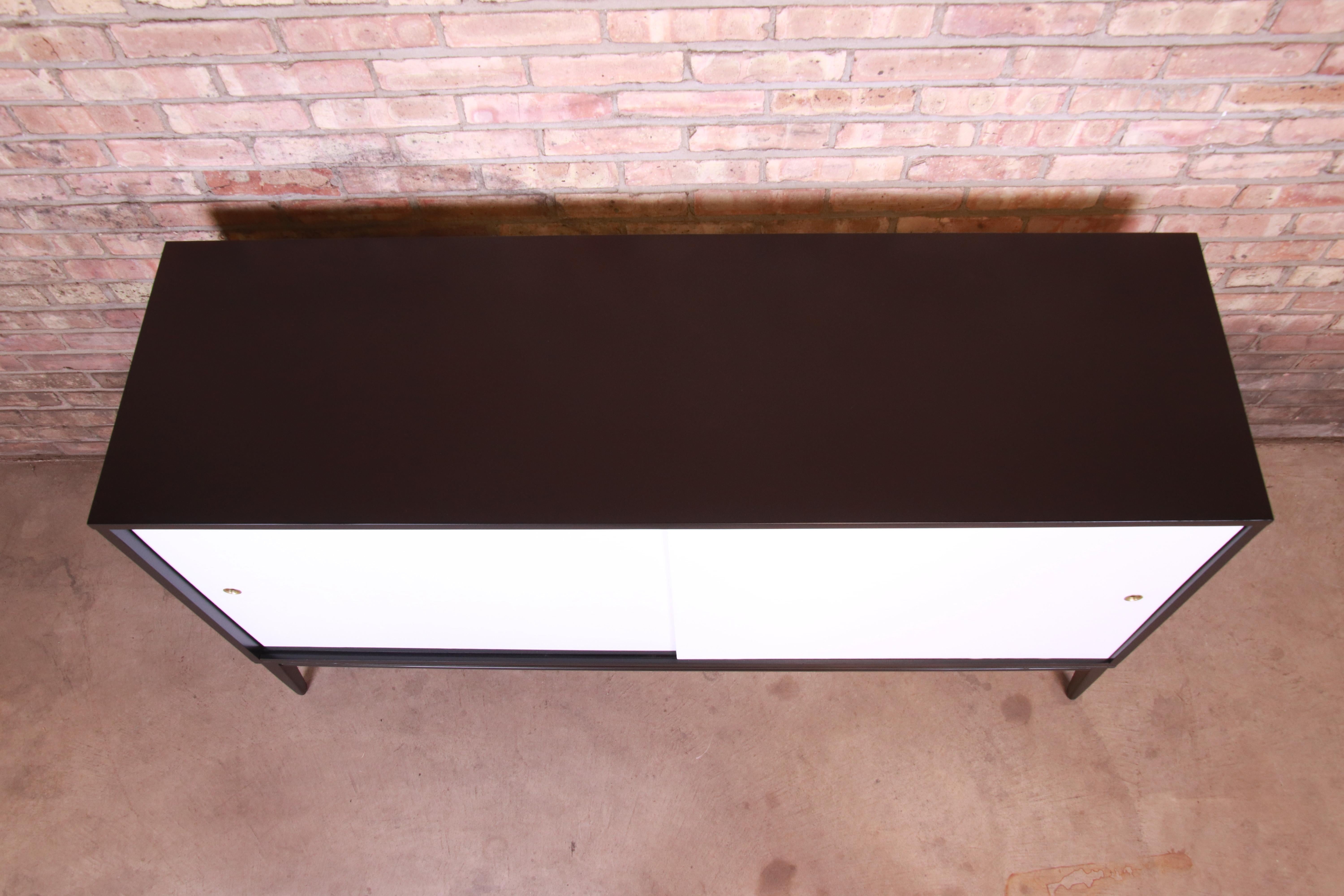 Paul McCobb Planner Group Black and White Lacquered Credenza, Newly Refinished 10