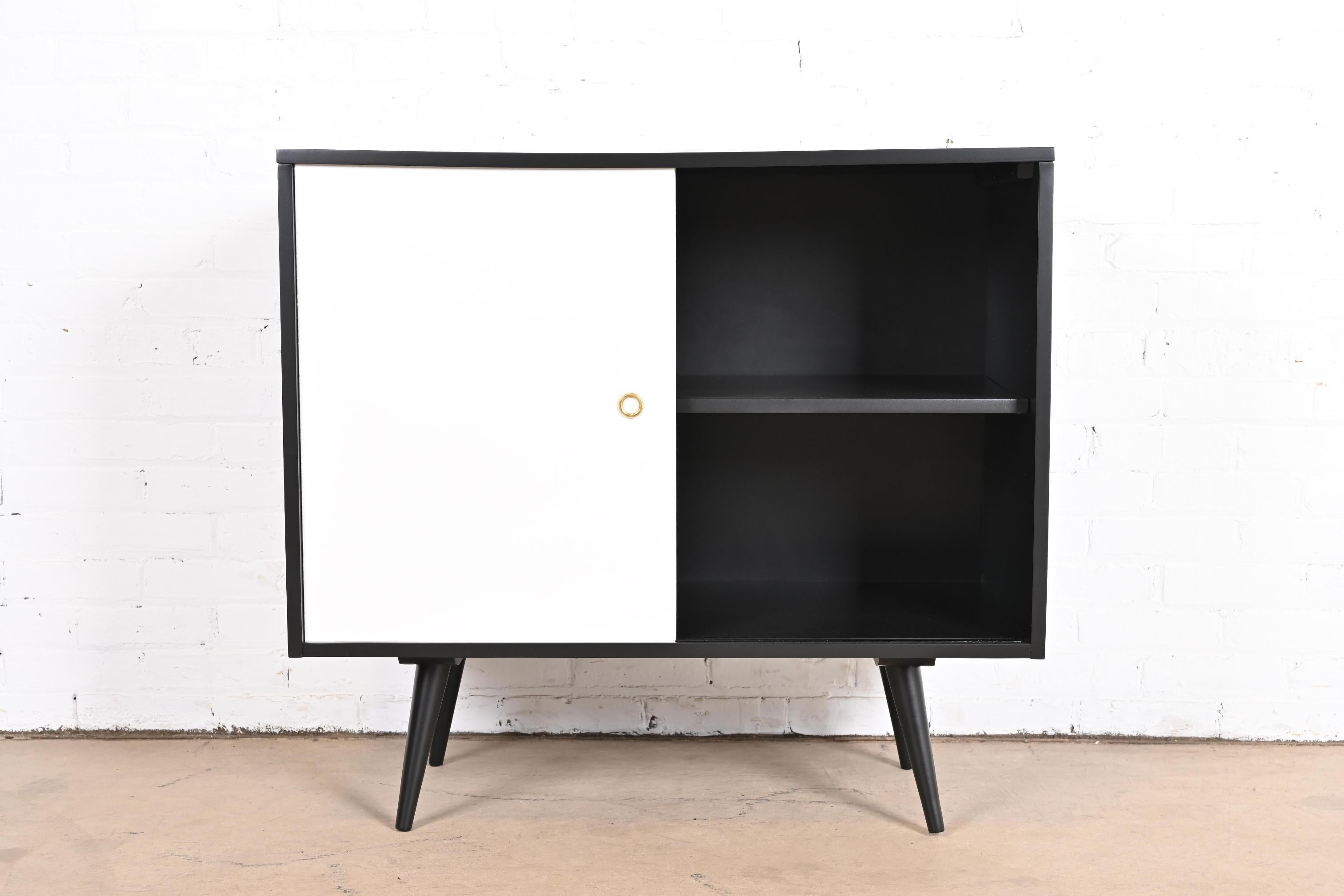 Paul McCobb Planner Group Black and White Lacquered Credenza or Record Cabinet For Sale 2