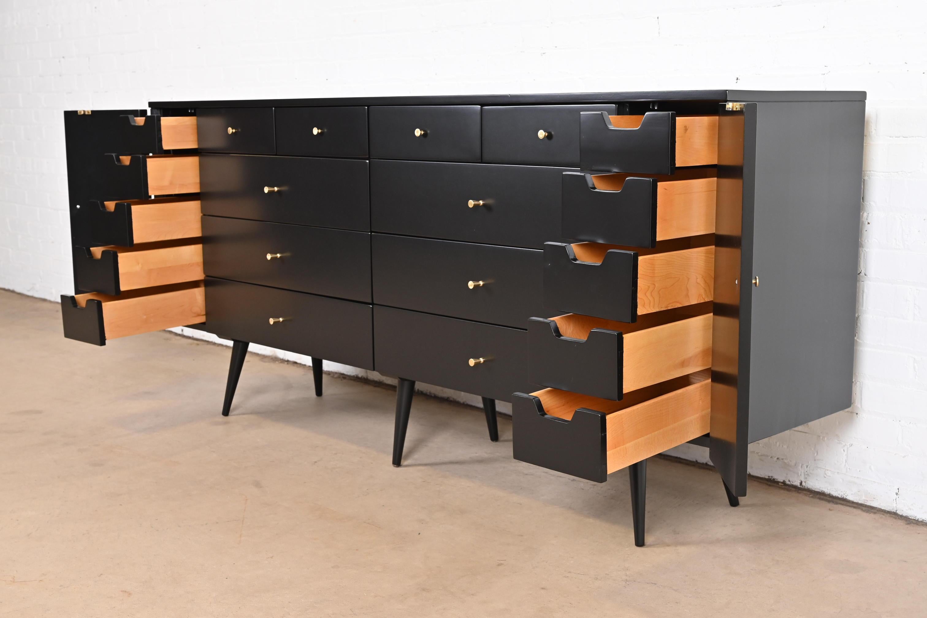 Paul McCobb Planner Group Black Lacquered 20-Drawer Dresser, Newly Refinished 2