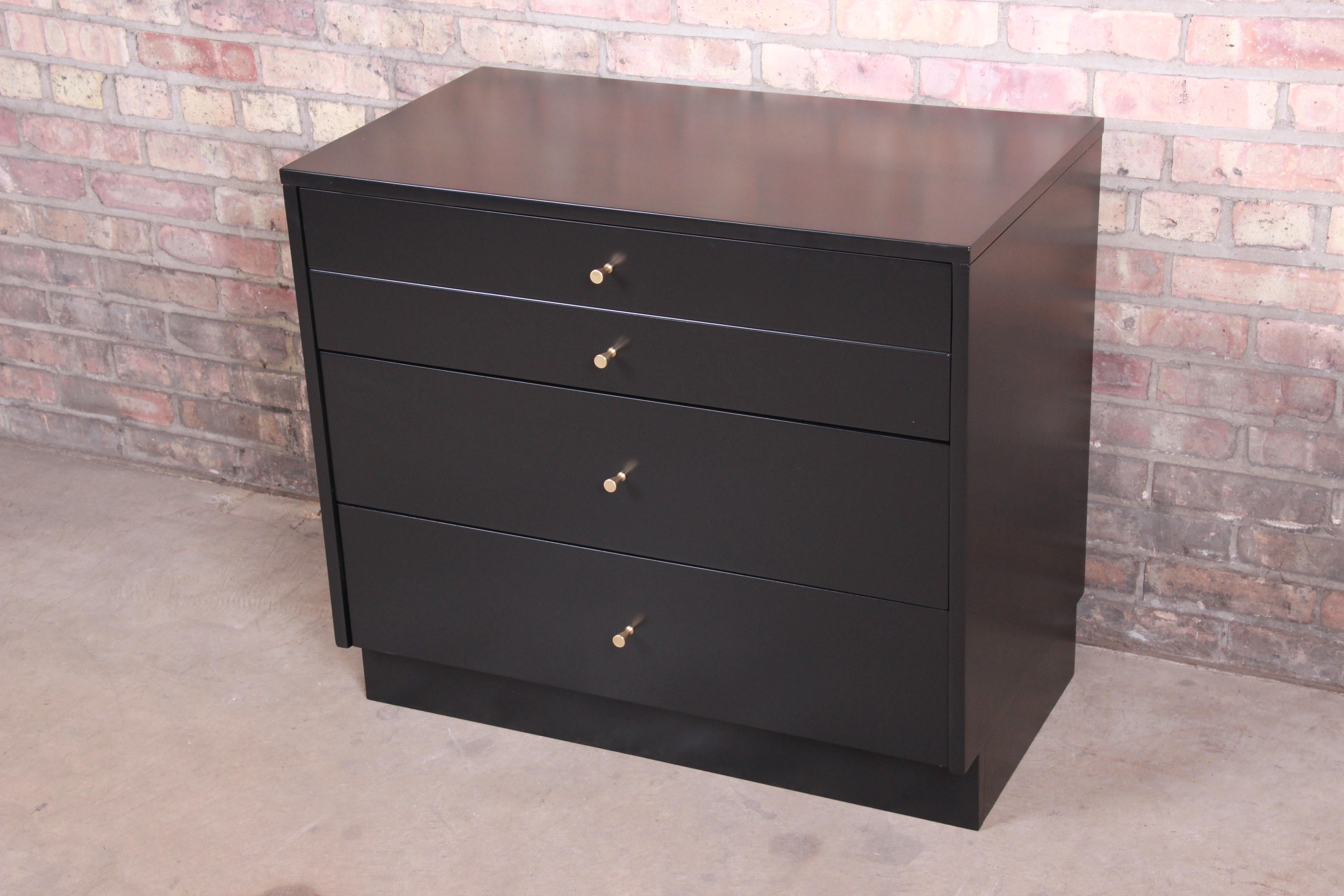 Paul McCobb Planner Group Black Lacquered Bachelor Chest, Newly Restored In Good Condition In South Bend, IN