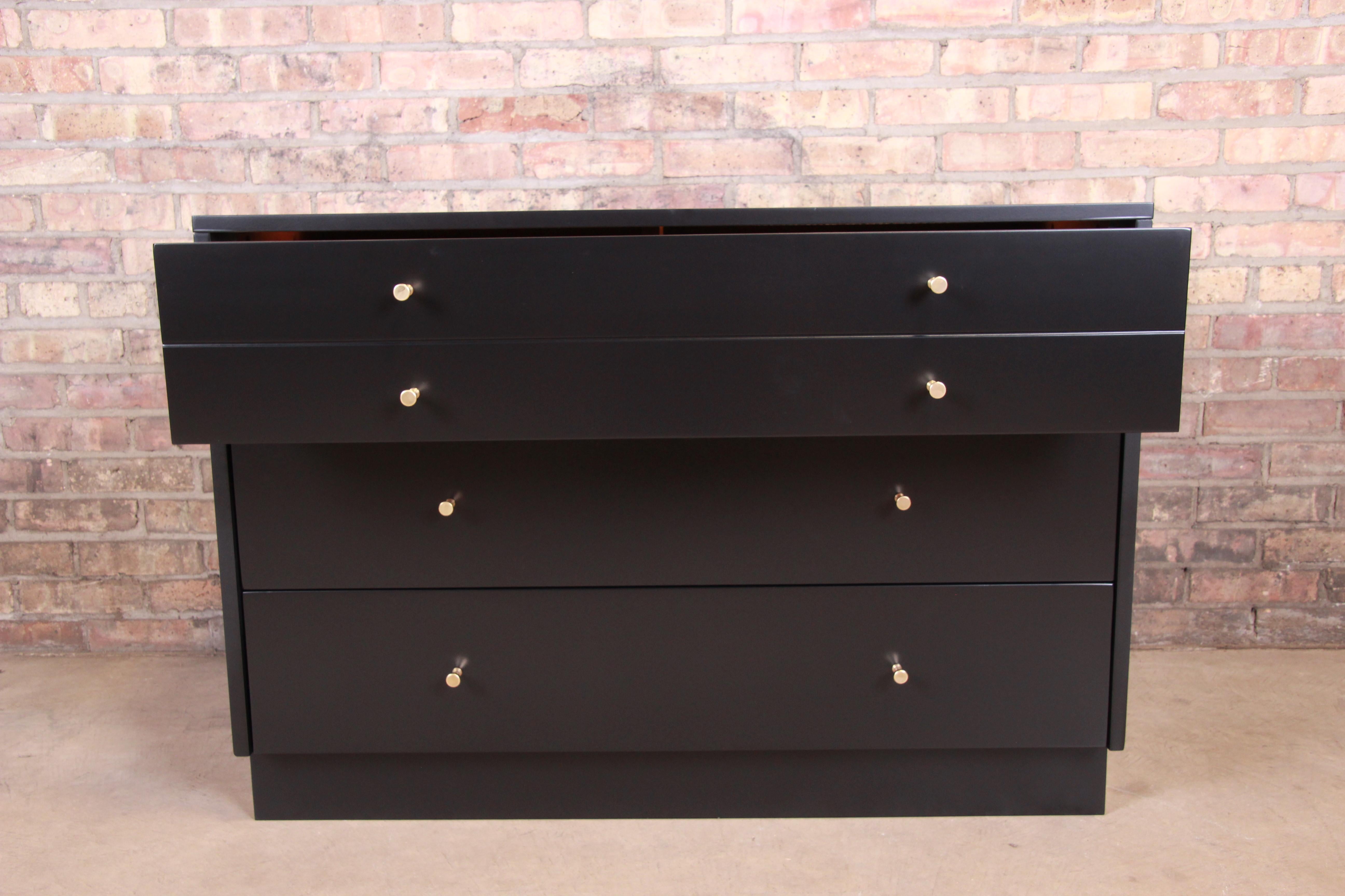 Mid-20th Century Paul McCobb Planner Group Black Lacquered Chest of Drawers, Newly Restored