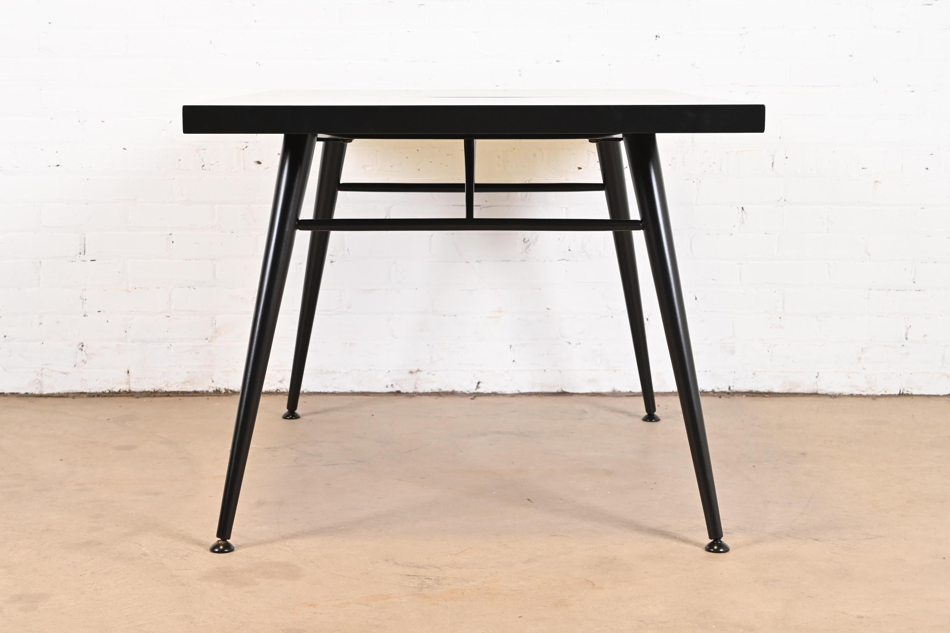 Paul McCobb Planner Group Black Lacquered Dining Table, Newly Refinished For Sale 5
