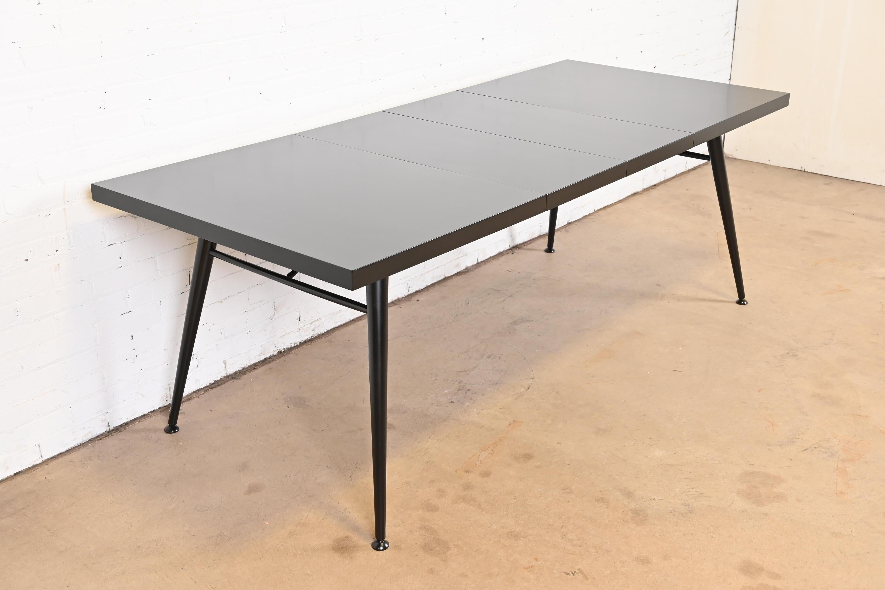 Mid-20th Century Paul McCobb Planner Group Black Lacquered Dining Table, Newly Refinished For Sale