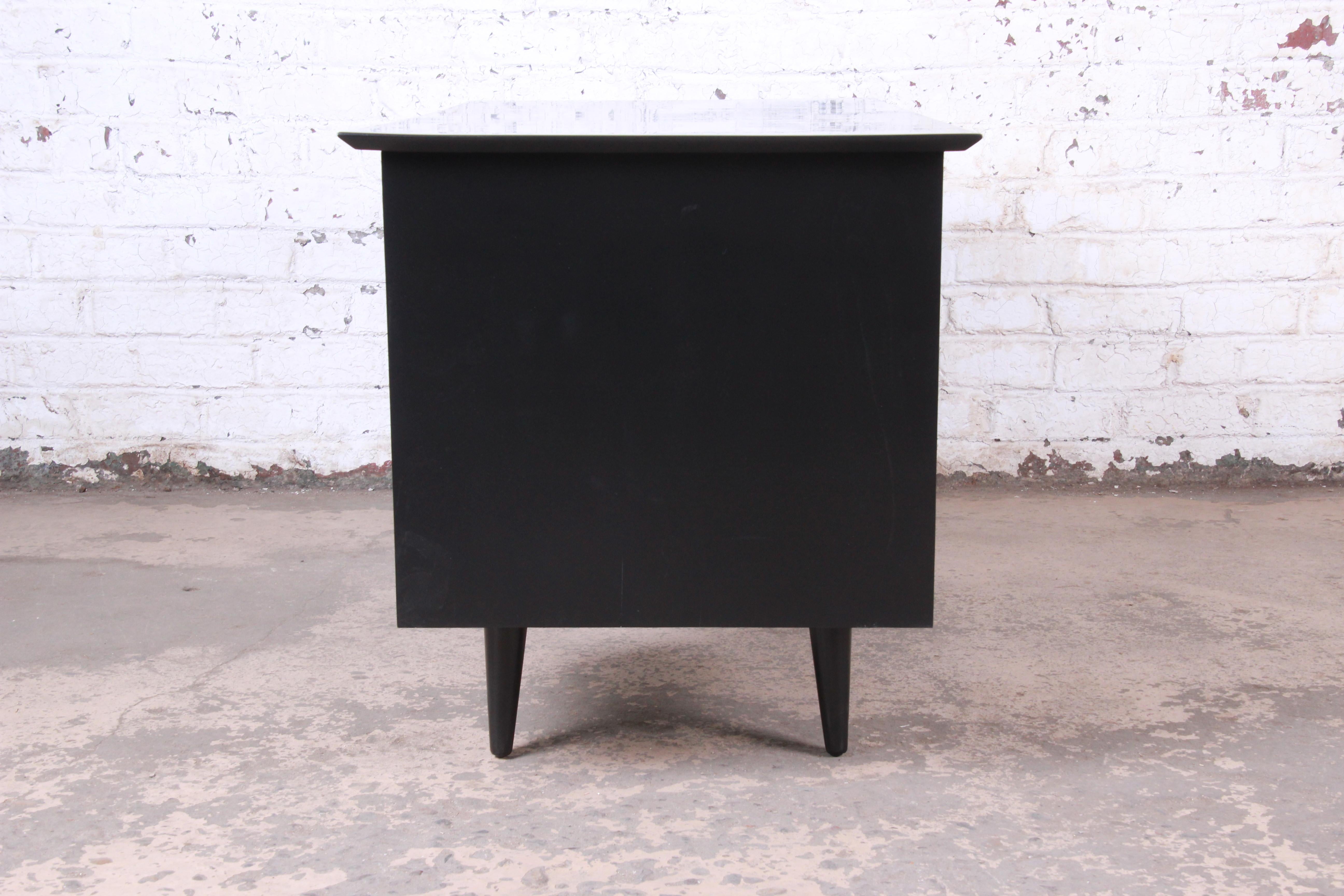 Paul McCobb Planner Group Black Lacquered Double Pedestal Desk and Chair, 1950s 6