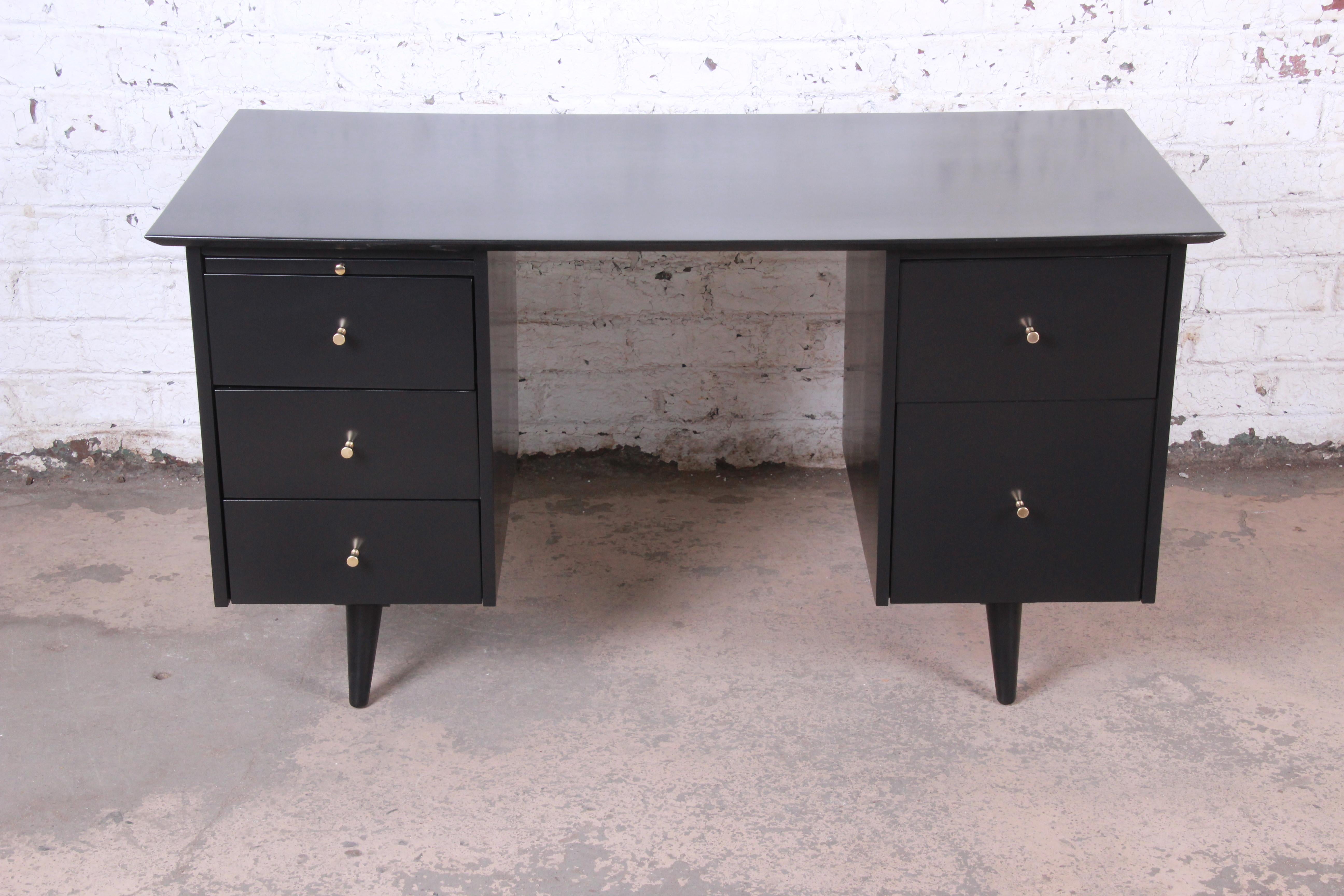 Mid-20th Century Paul McCobb Planner Group Black Lacquered Double Pedestal Desk and Chair, 1950s