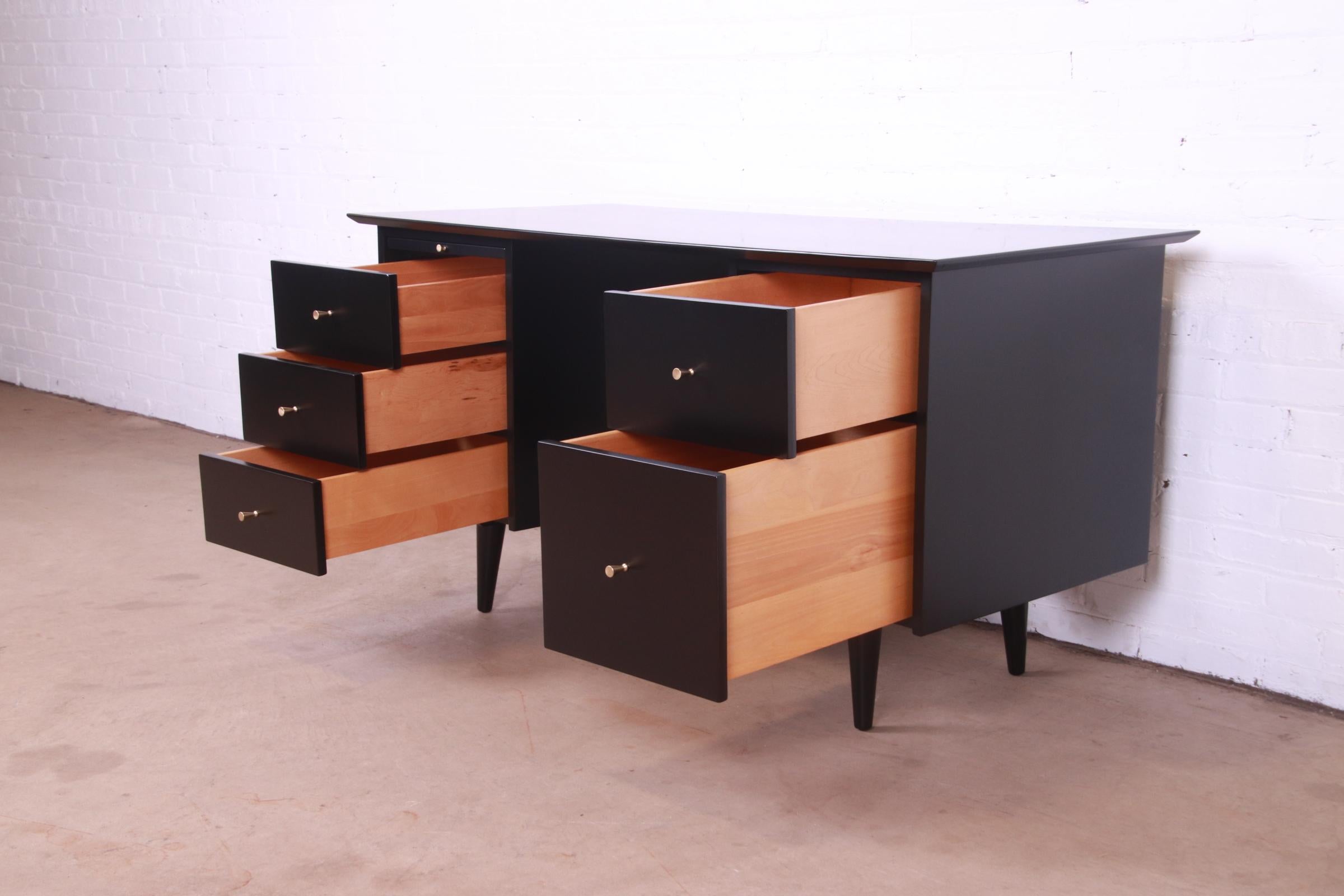 Paul McCobb Planner Group Black Lacquered Double Pedestal Desk, Newly Refinished 3