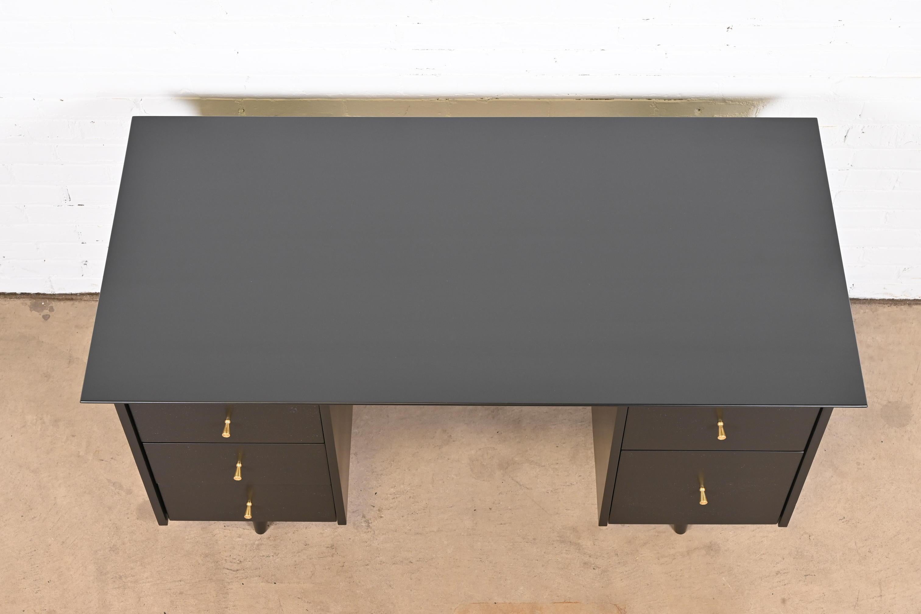 Paul McCobb Planner Group Black Lacquered Double Pedestal Desk, Newly Refinished 4