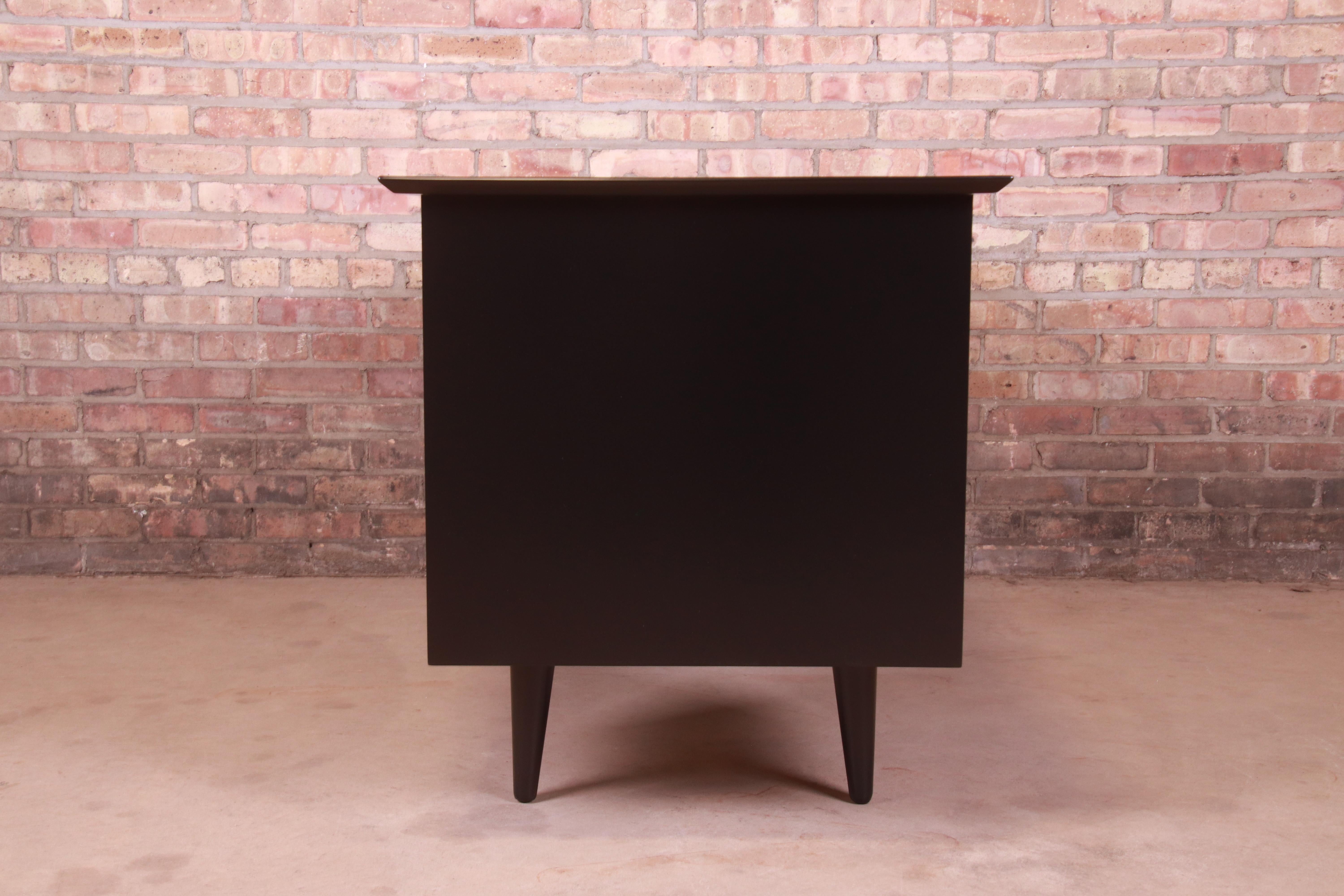 Paul McCobb Planner Group Black Lacquered Double Pedestal Desk, Newly Refinished For Sale 9