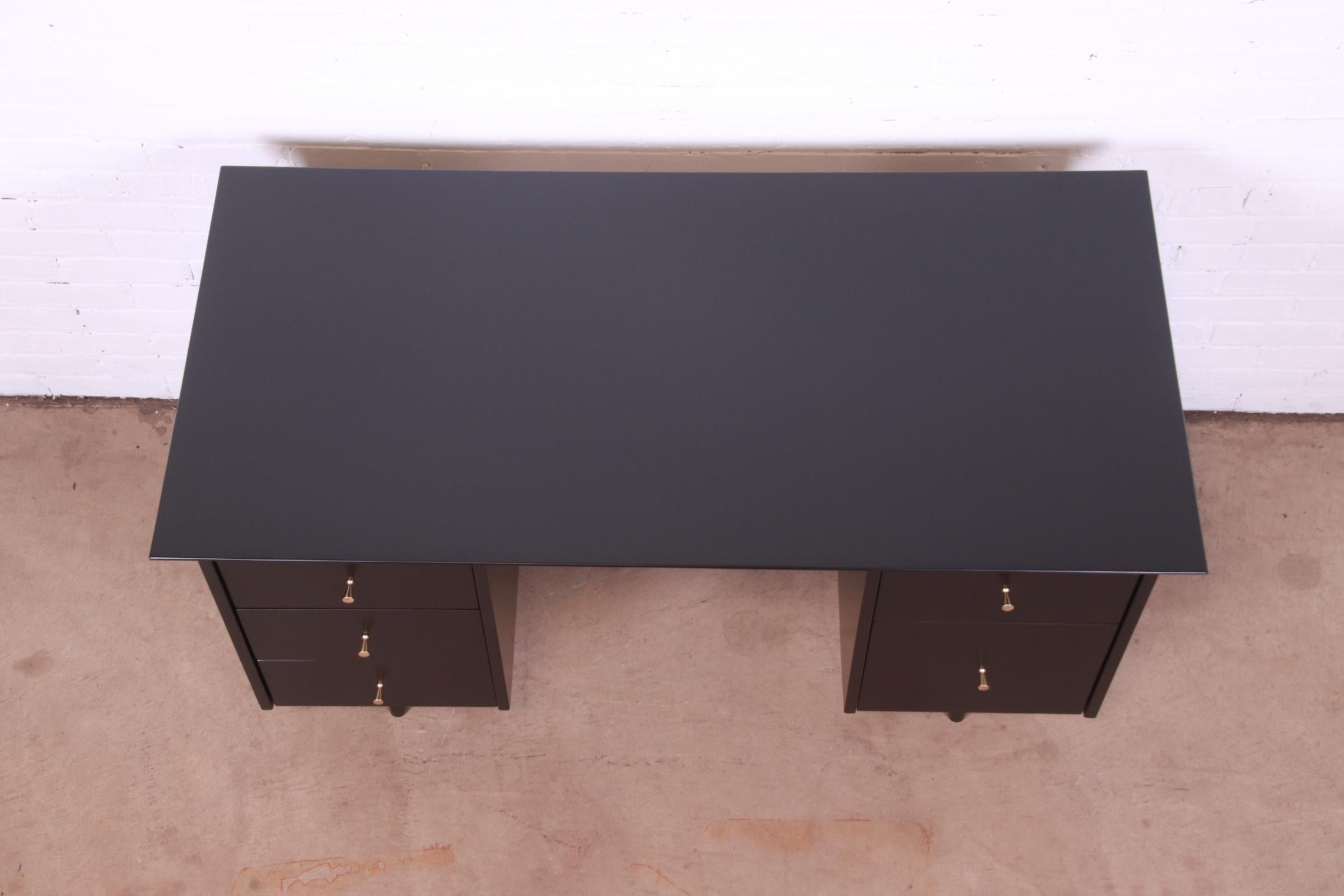 Paul McCobb Planner Group Black Lacquered Double Pedestal Desk, Newly Refinished 10