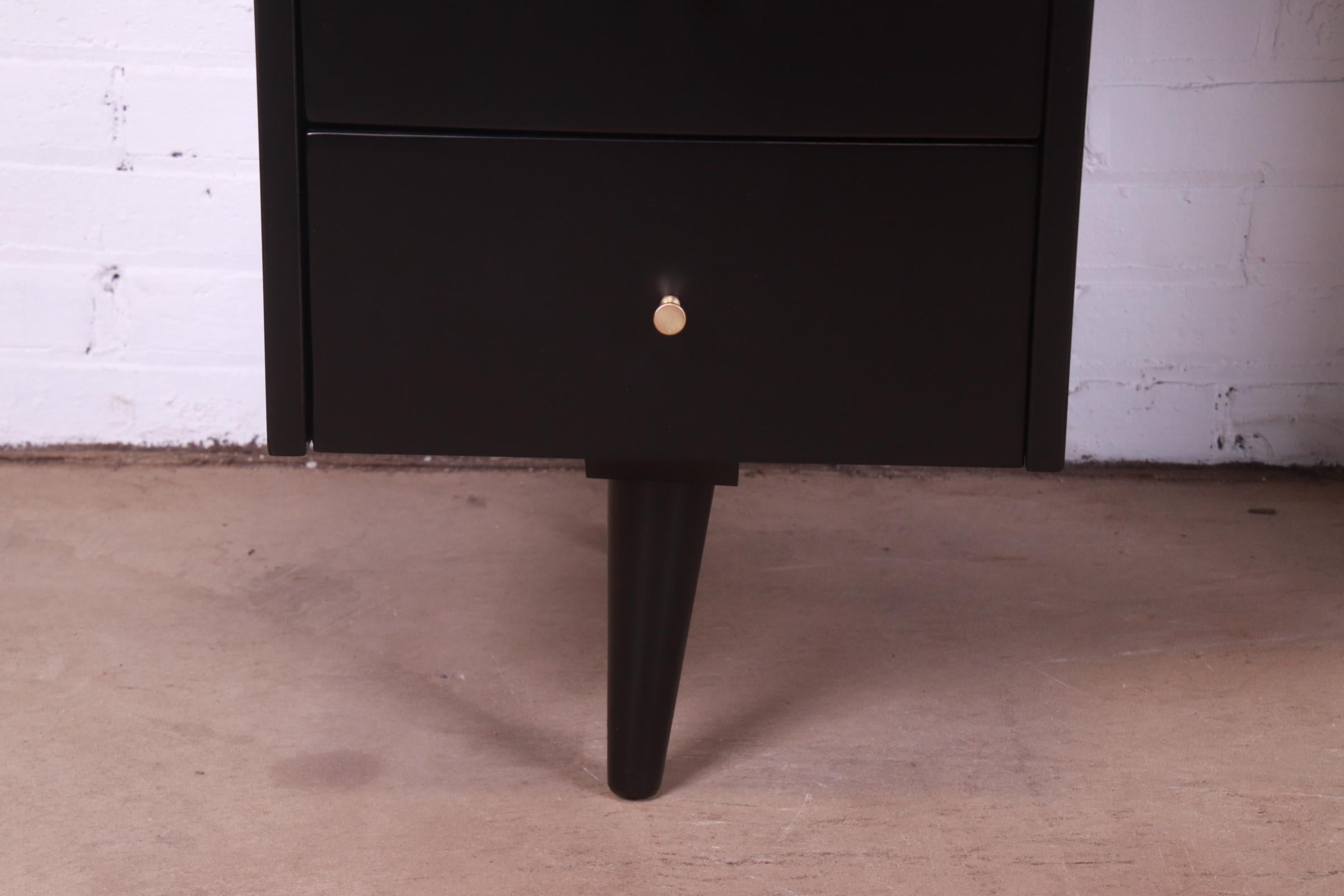 Paul McCobb Planner Group Black Lacquered Double Pedestal Desk, Newly Refinished 11