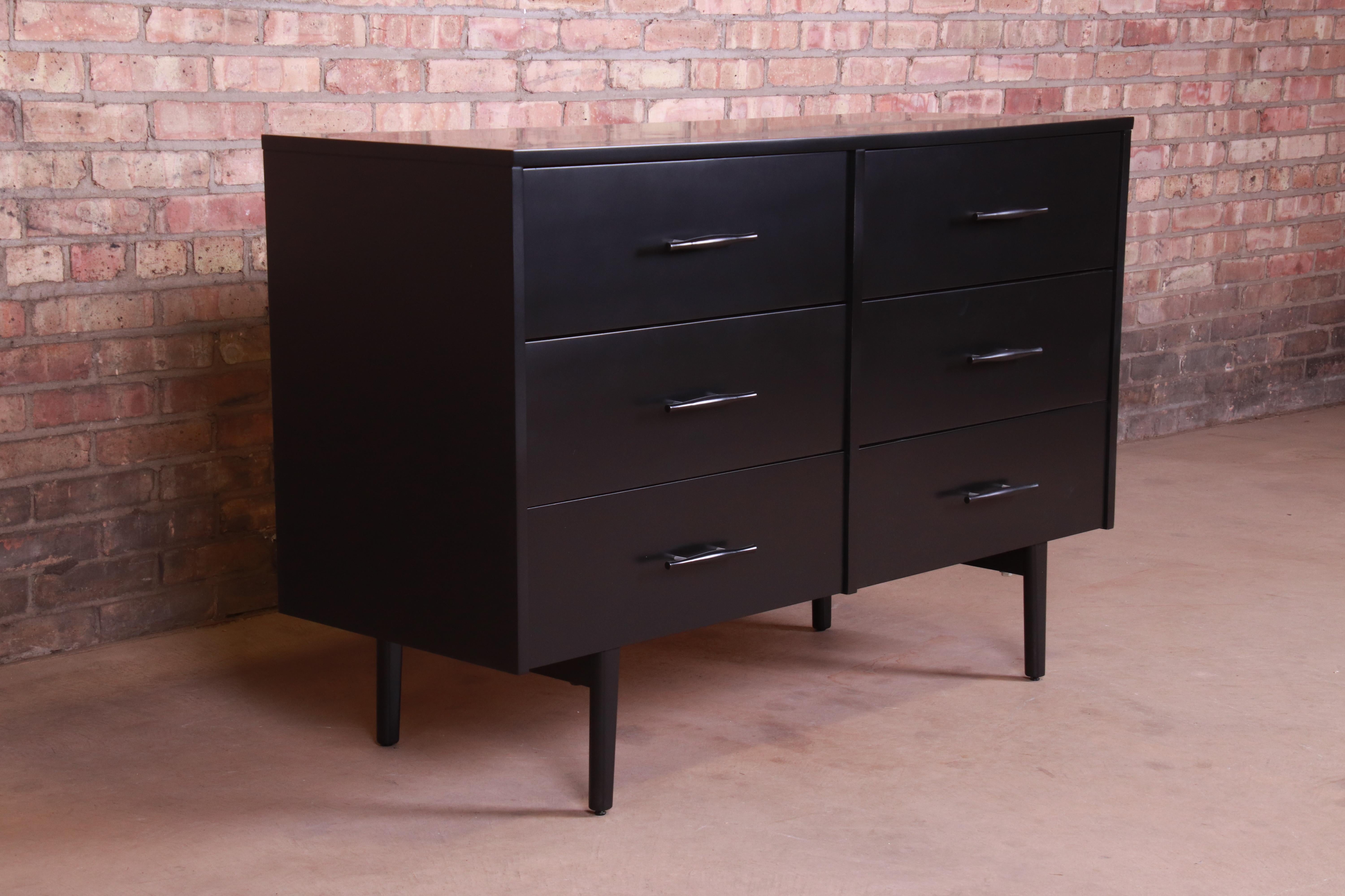 An exceptional Mid-Century Modern six-drawer dresser or credenza

By Paul McCobb for Winchendon Furniture 