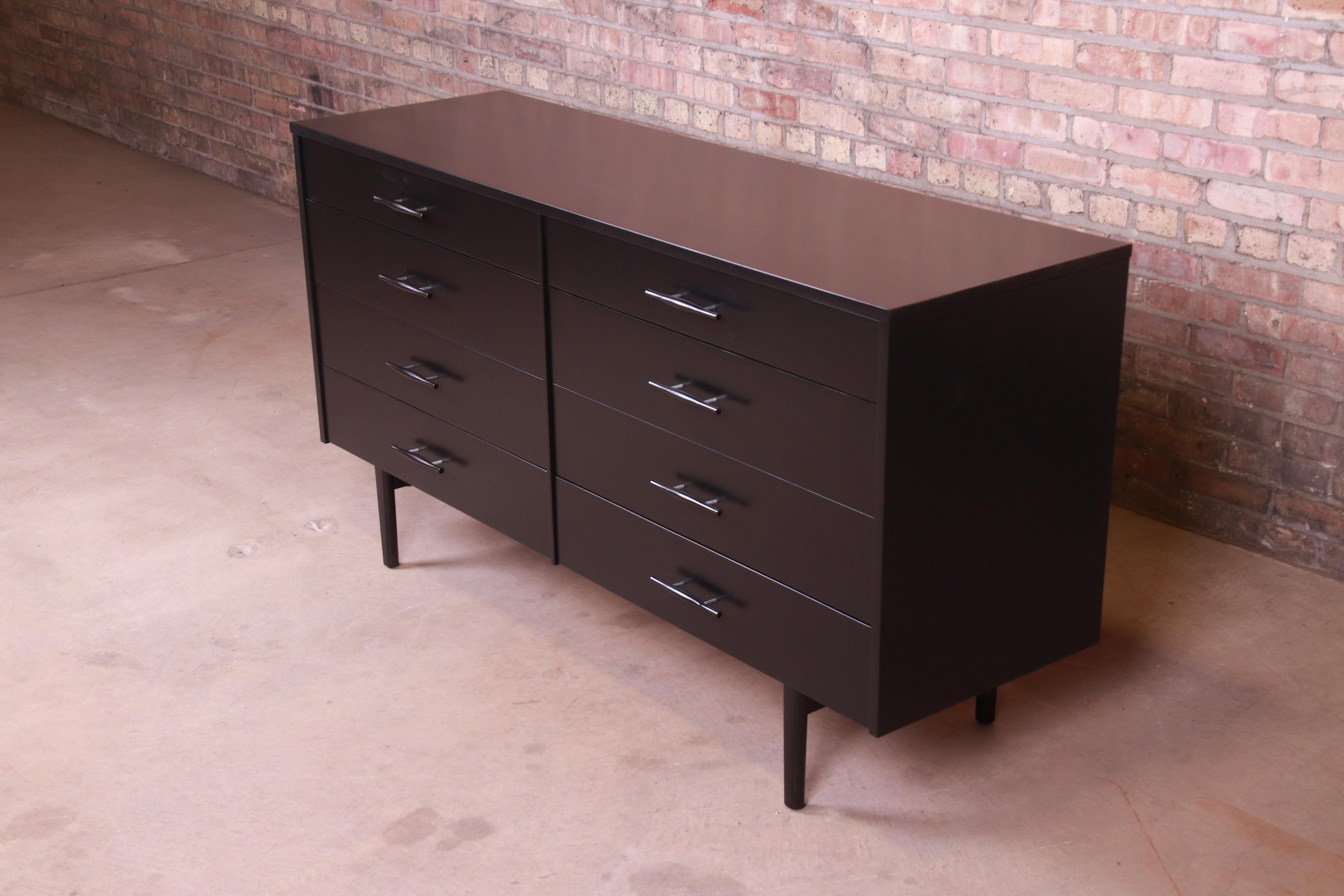 Paul McCobb Planner Group Black Lacquered Dresser or Credenza, Newly Refinished In Good Condition In South Bend, IN